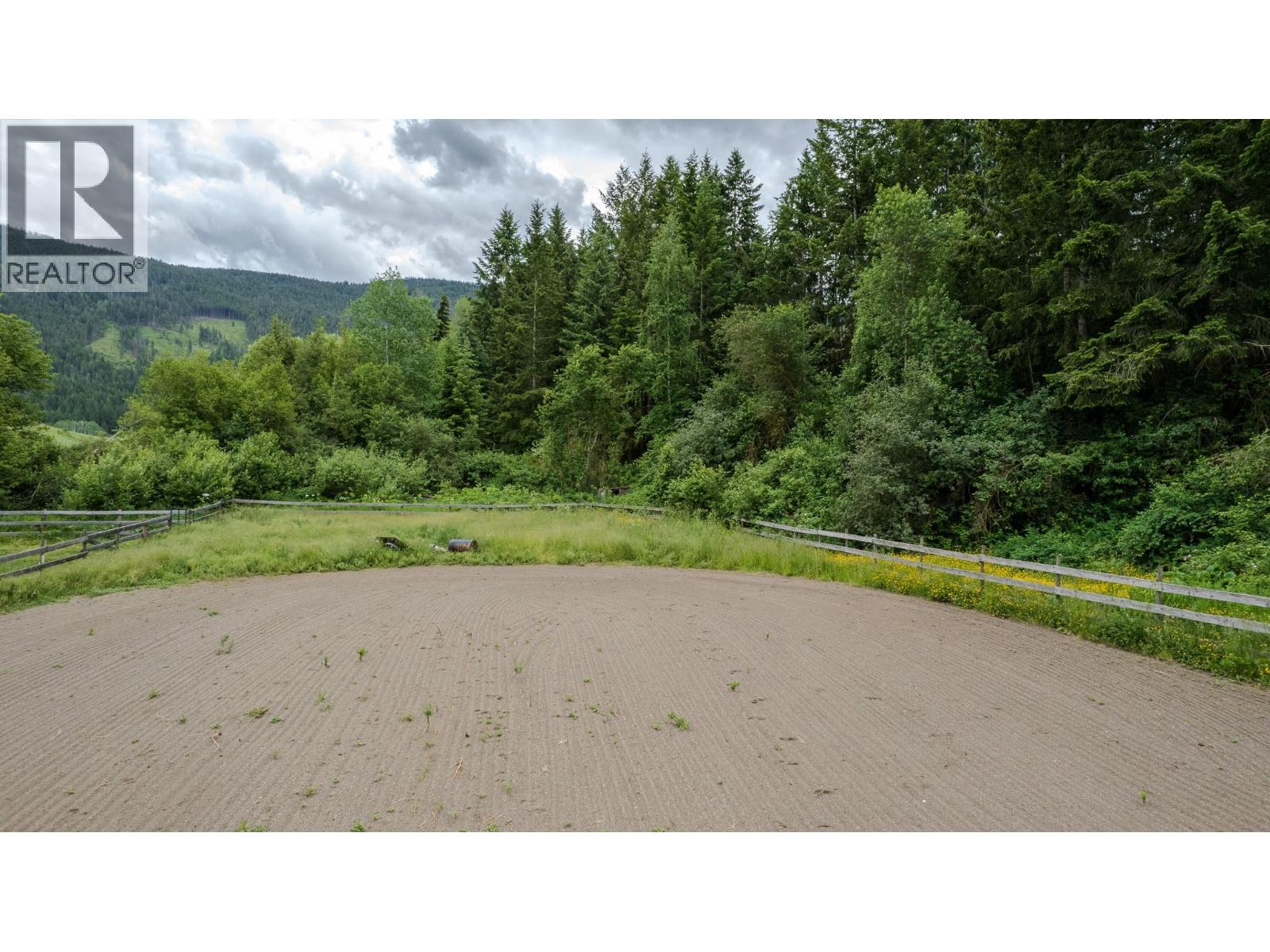 4878 Stepney Road, Spallumcheen, British Columbia  V4Y 0R7 - Photo 65 - 10390912