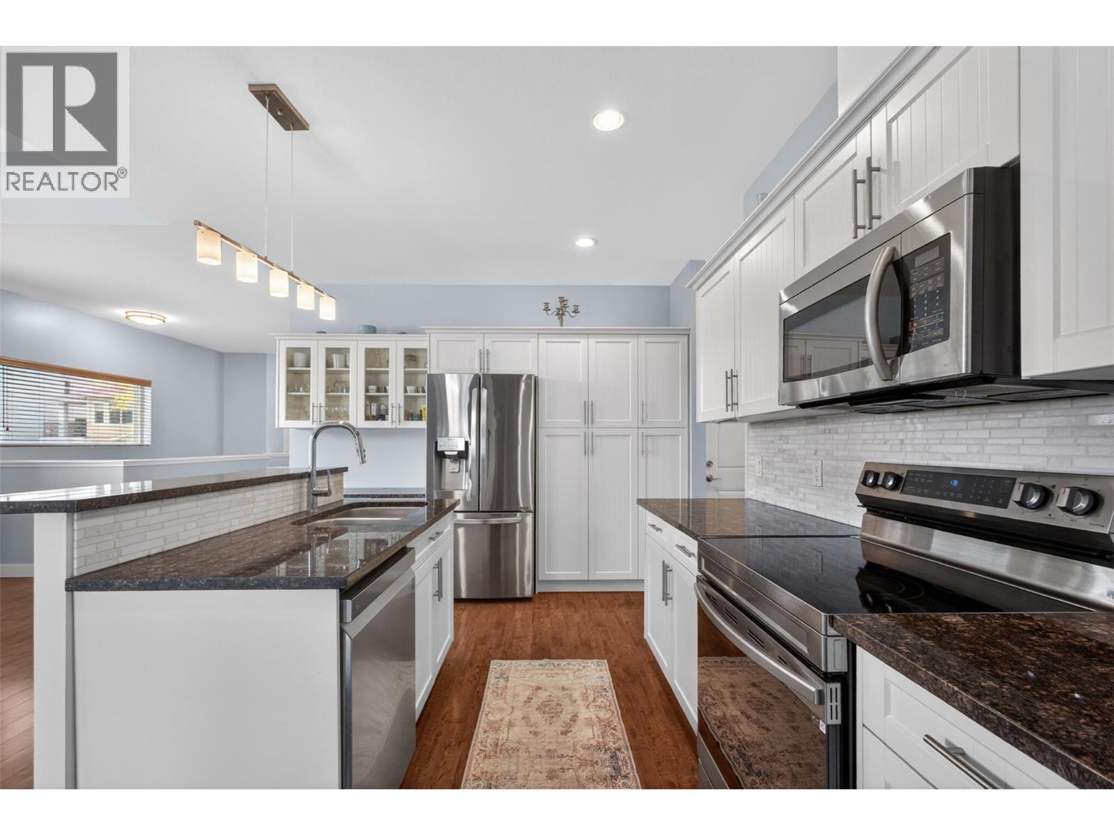 2054 Elkridge Drive, West Kelowna, British Columbia  V4T 3K1 - Photo 10 - 10389708