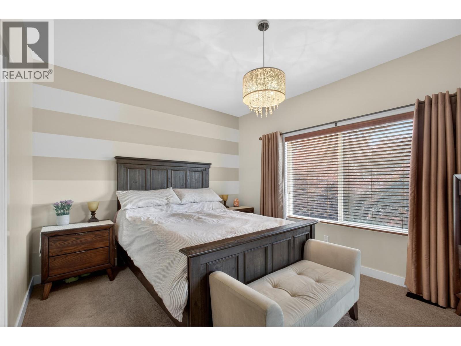 2054 Elkridge Drive, West Kelowna, British Columbia  V4T 3K1 - Photo 3 - 10389708