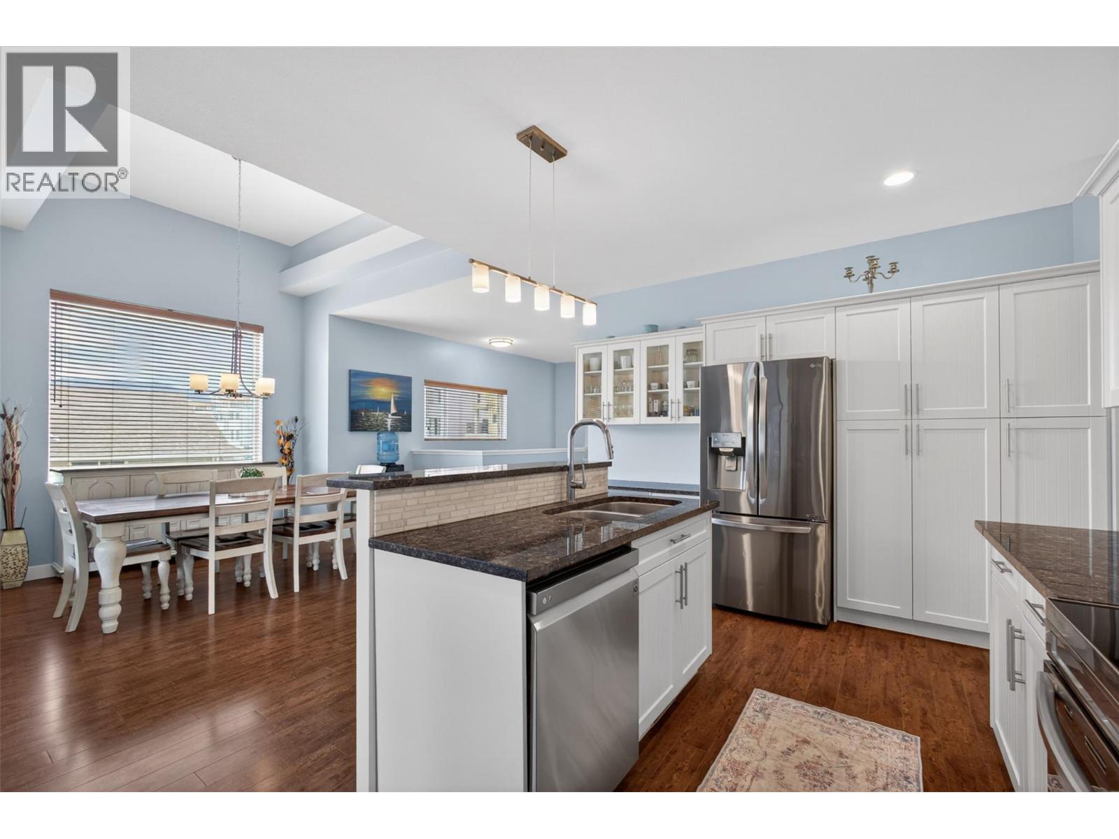2054 Elkridge Drive, West Kelowna, British Columbia  V4T 3K1 - Photo 8 - 10389708