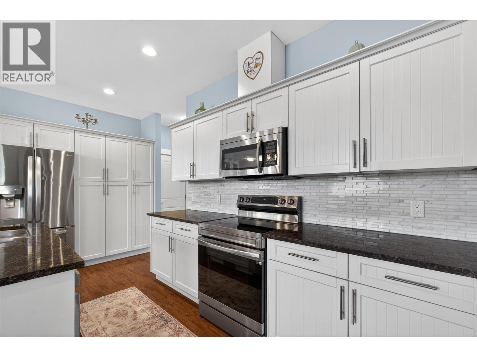 2054 Elkridge Drive, West Kelowna, British Columbia  V4T 3K1 - Photo 9 - 10389708