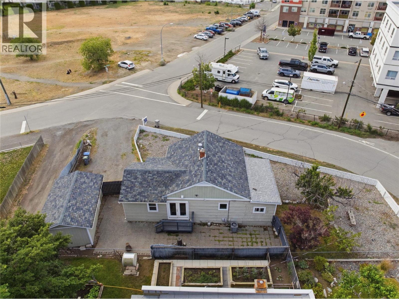 121 Willow Street, Kamloops, British Columbia  V2B 4C6 - Photo 12 - 10391207