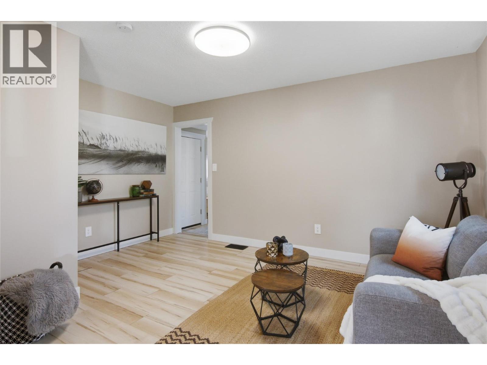 121 Willow Street, Kamloops, British Columbia  V2B 4C6 - Photo 25 - 10391207