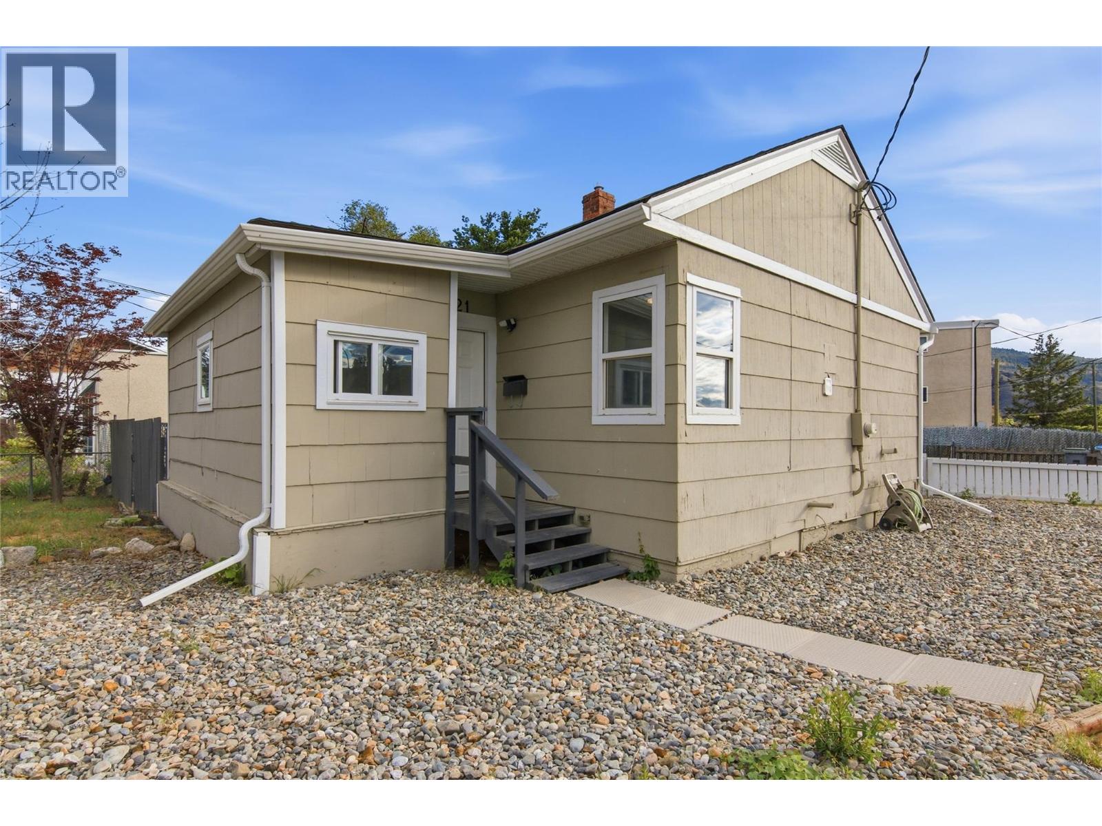 121 Willow Street, Kamloops, British Columbia  V2B 4C6 - Photo 3 - 10391207