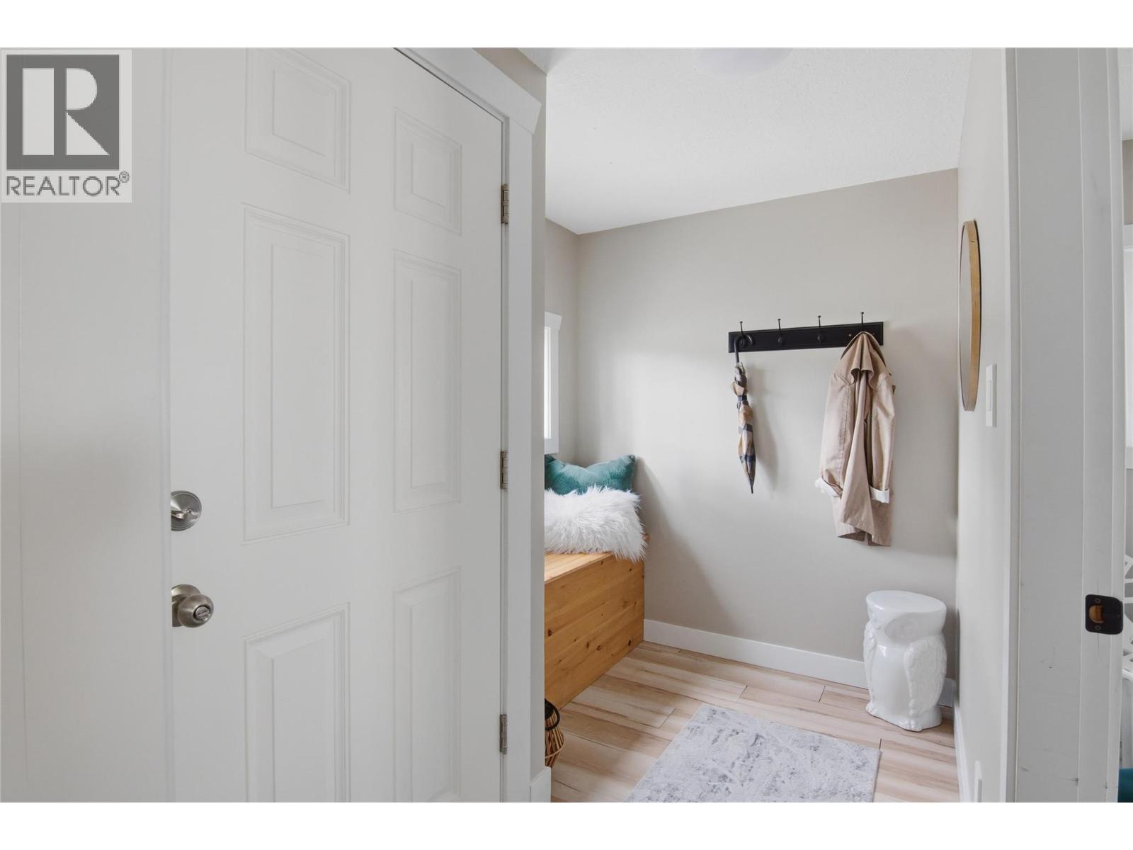 121 Willow Street, Kamloops, British Columbia  V2B 4C6 - Photo 32 - 10391207