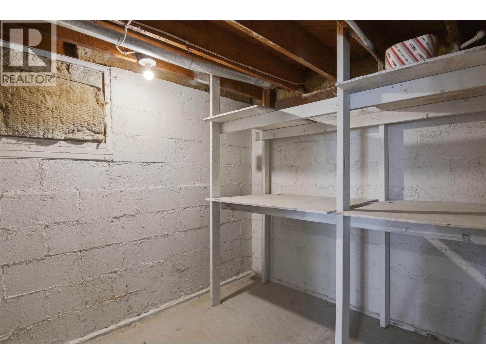 121 Willow Street, Kamloops, British Columbia  V2B 4C6 - Photo 40 - 10391207