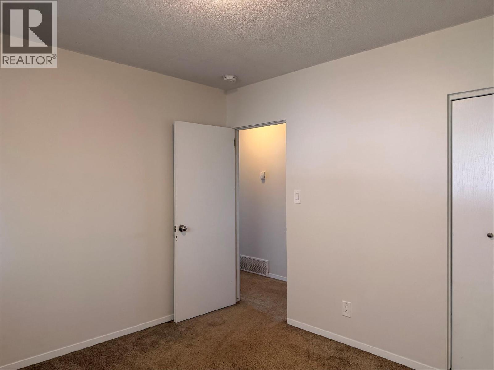 1601 37th Street, Vernon, British Columbia  V1T 6G2 - Photo 10 - 10391109