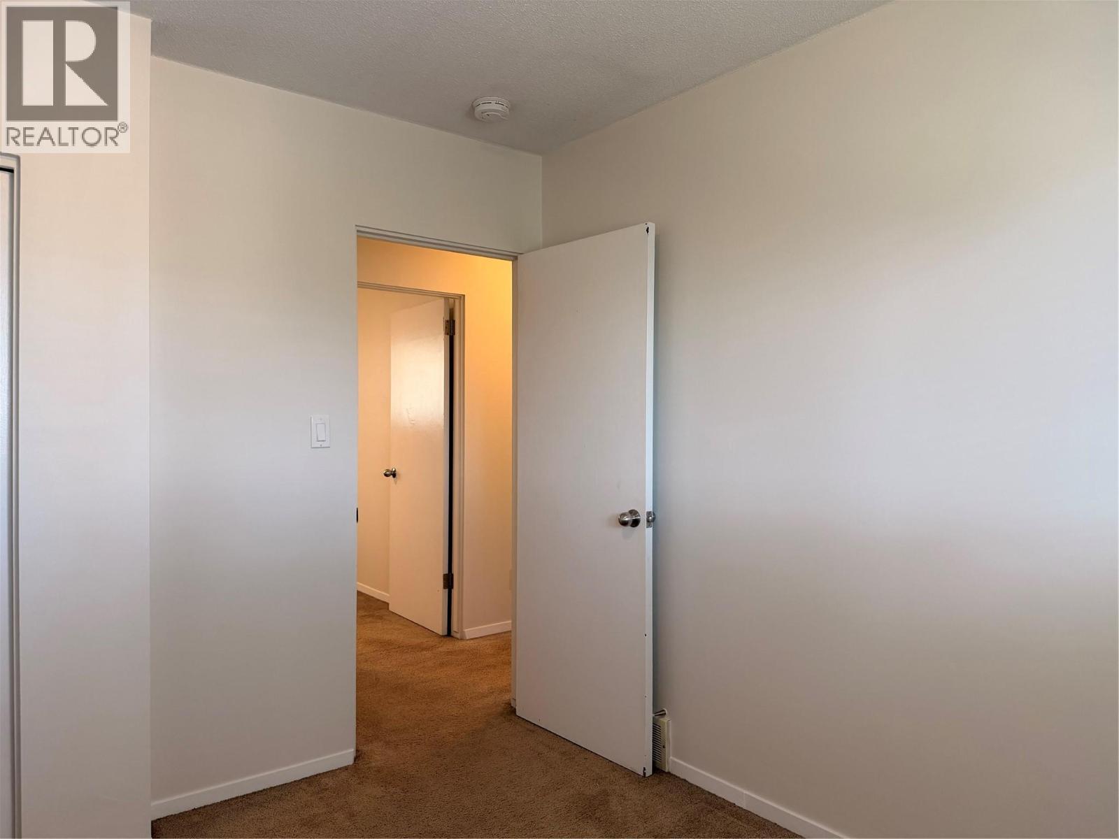 1601 37th Street, Vernon, British Columbia  V1T 6G2 - Photo 11 - 10391109