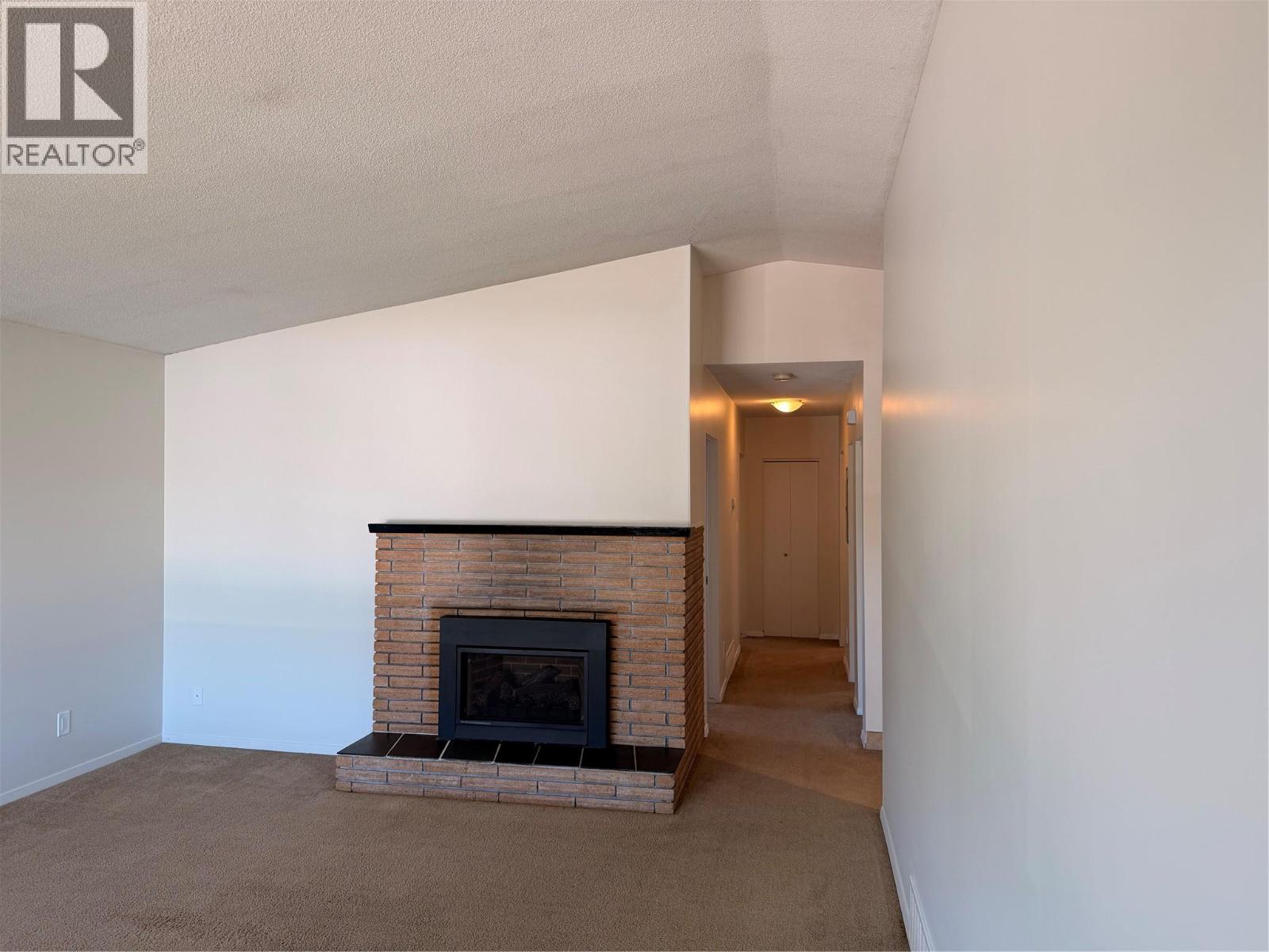 1601 37th Street, Vernon, British Columbia  V1T 6G2 - Photo 3 - 10391109