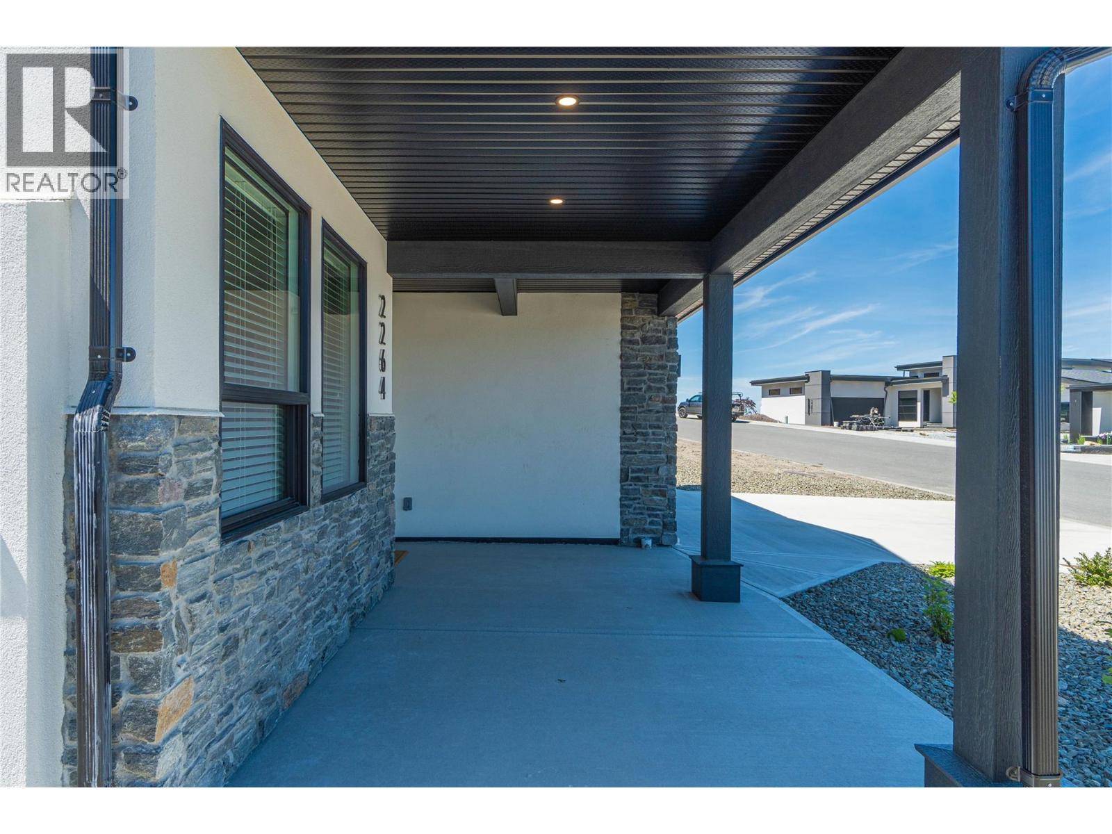 2264 Coldwater Drive, Kamloops, British Columbia  V2E 0E6 - Photo 14 - 10391204