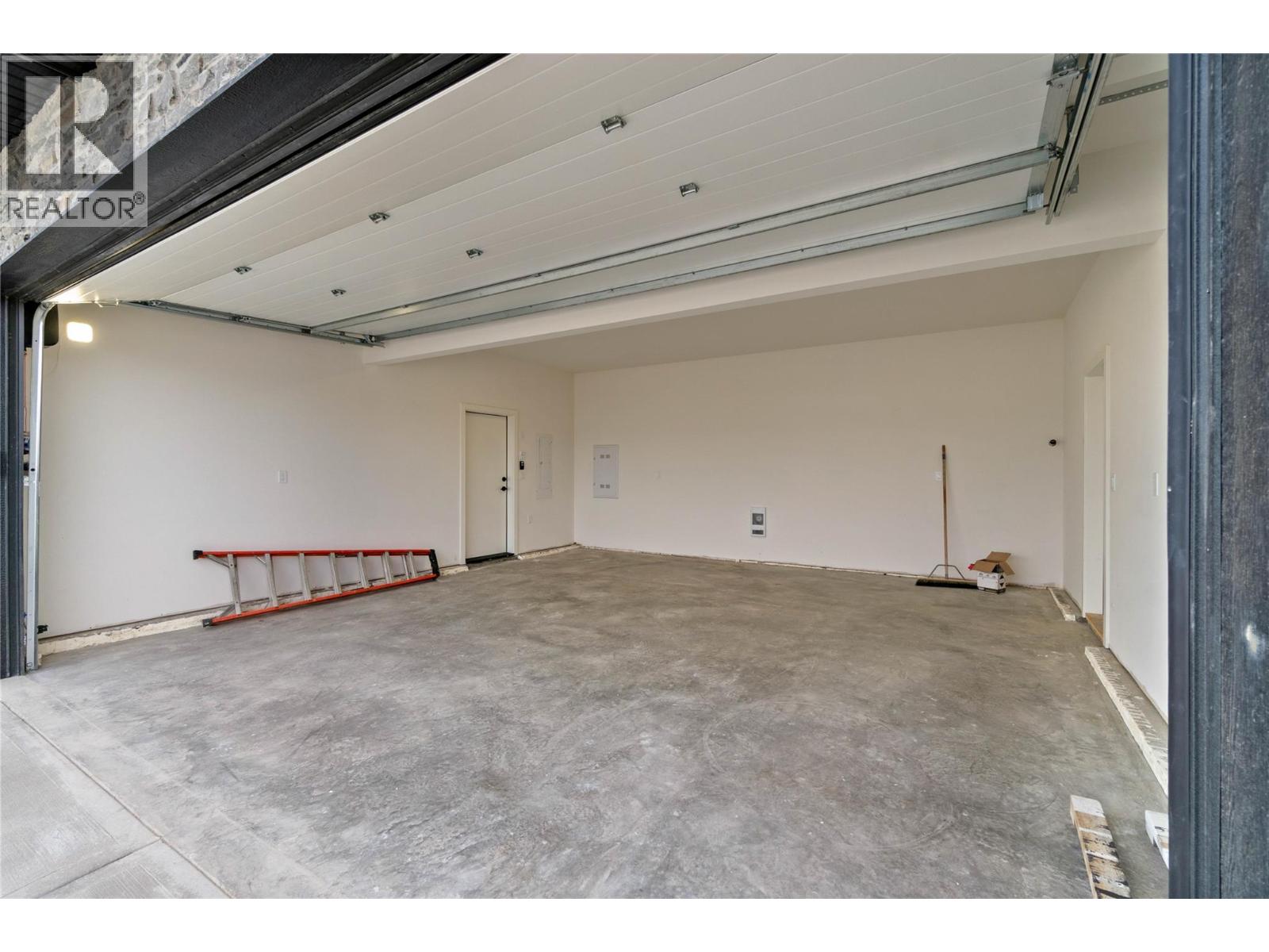 2264 Coldwater Drive, Kamloops, British Columbia  V2E 0E6 - Photo 44 - 10391204