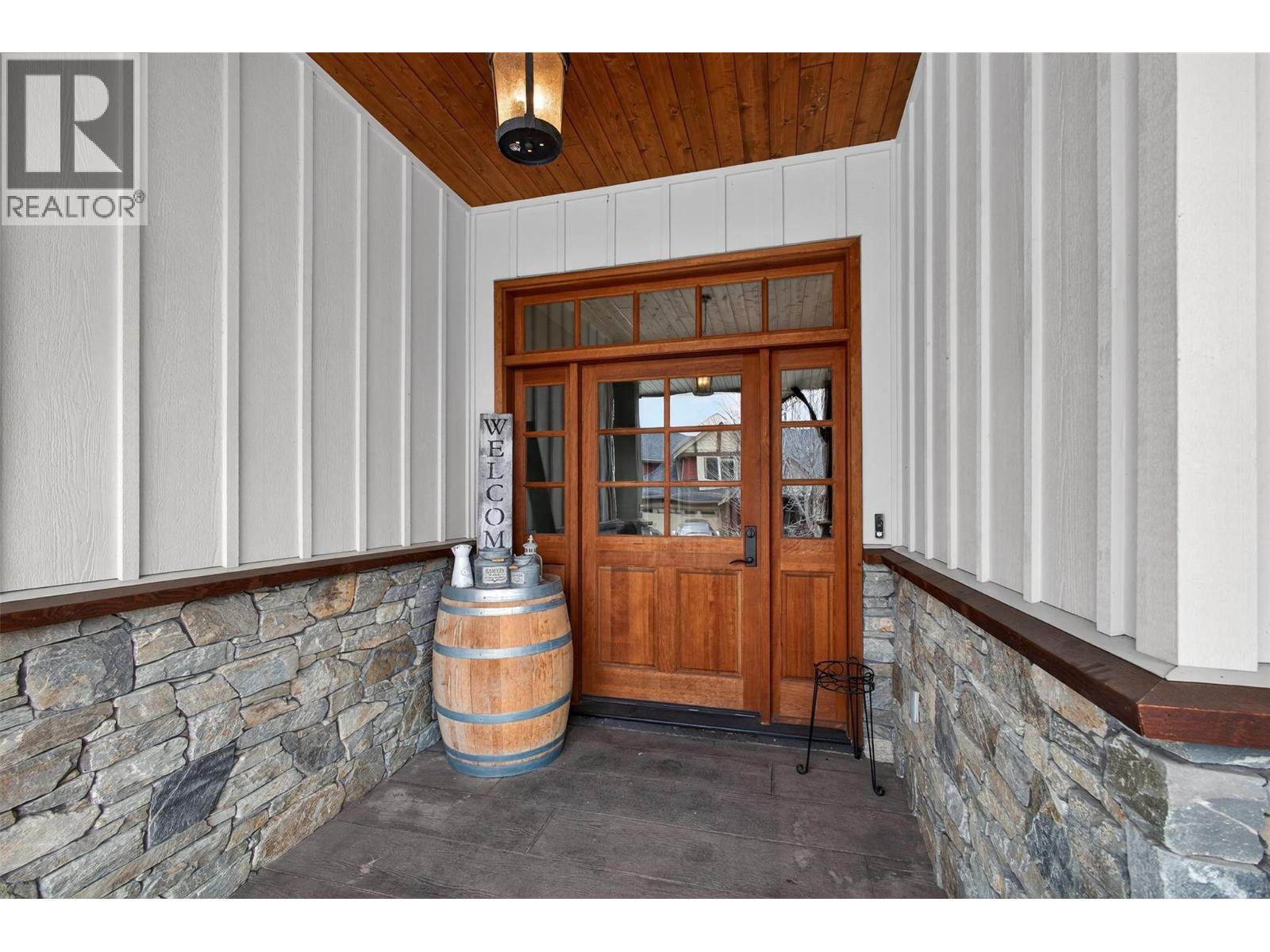 1996 Twin Ridge Court, Kelowna, British Columbia  V1V 2X8 - Photo 6 - 10391003