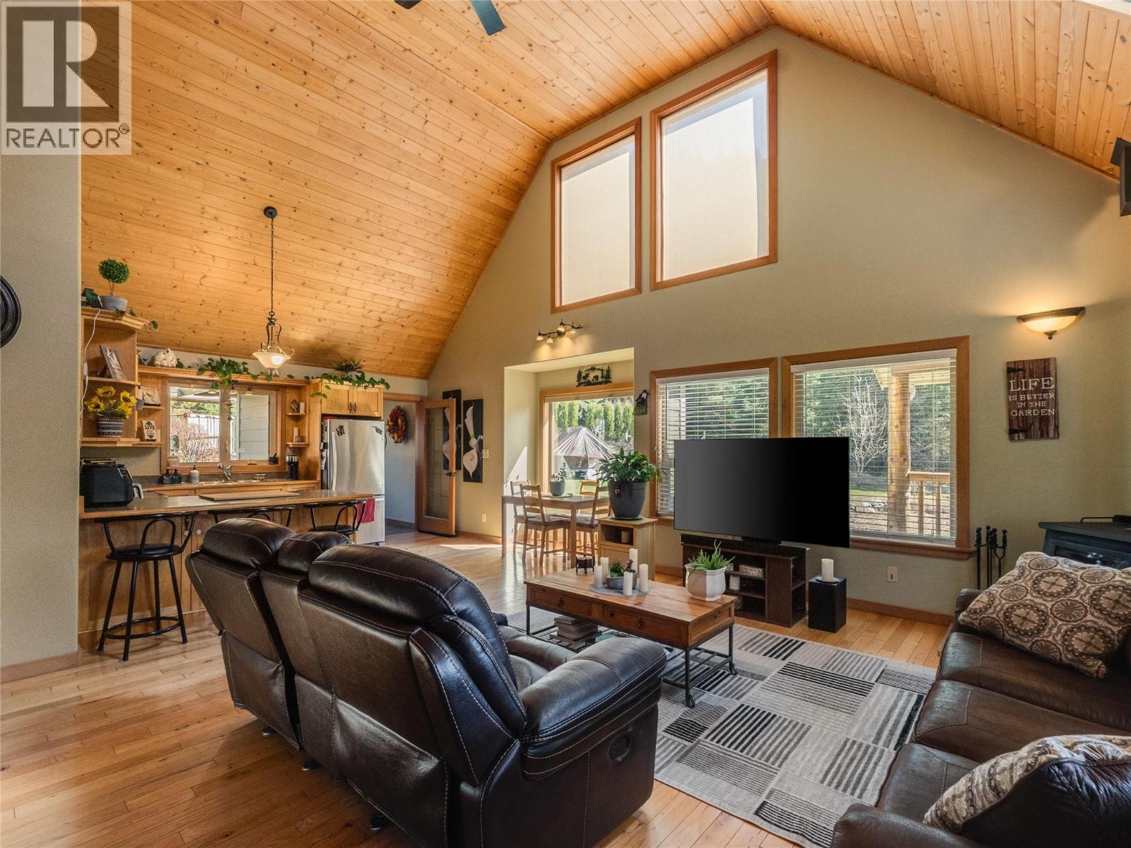 955 Cedar Brae Road, Glade, British Columbia  V1N 4R5 - Photo 19 - 10390894