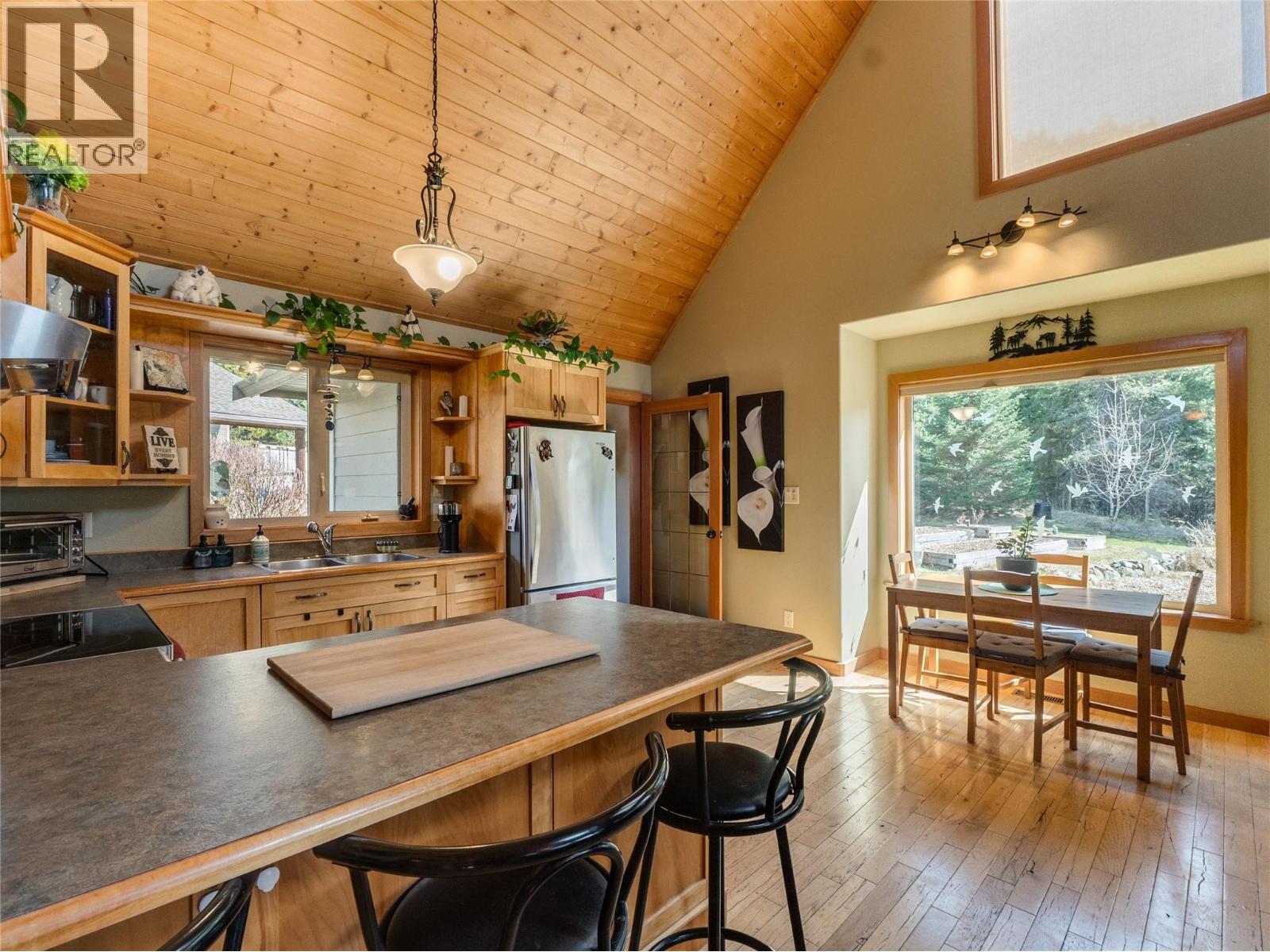 955 Cedar Brae Road, Glade, British Columbia  V1N 4R5 - Photo 28 - 10390894