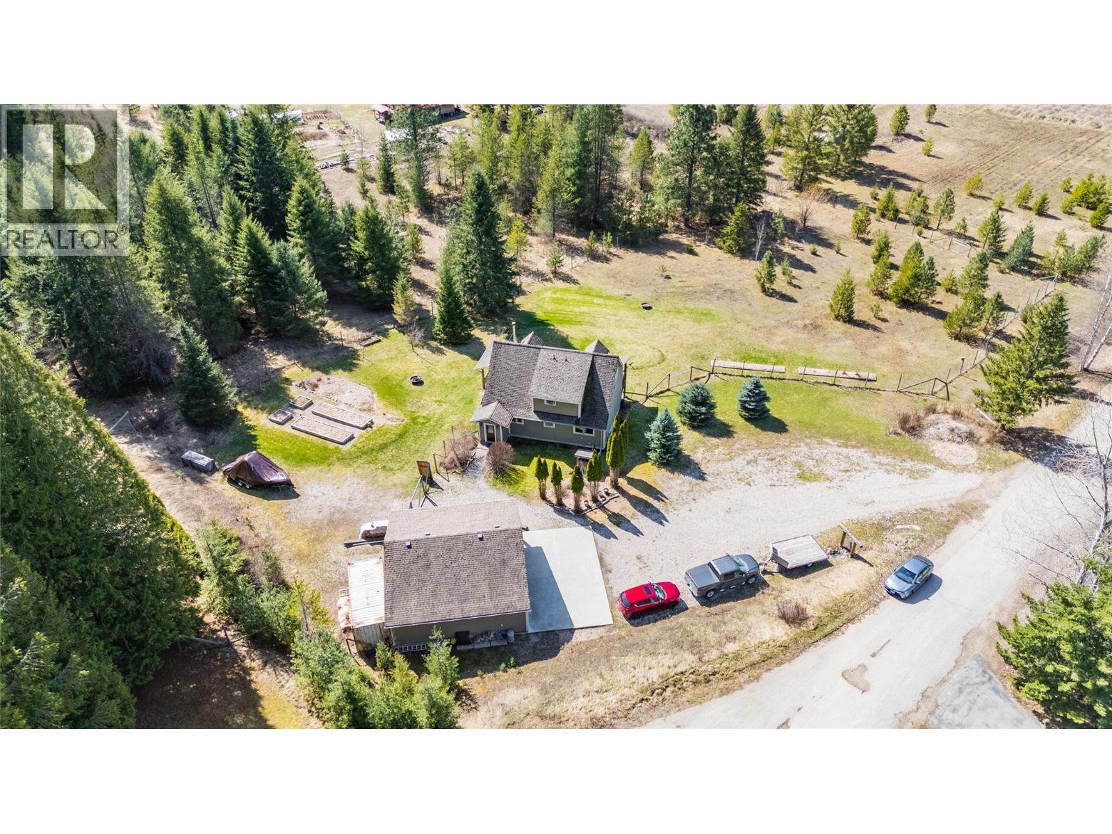 955 Cedar Brae Road, Glade, British Columbia  V1N 4R5 - Photo 3 - 10390894