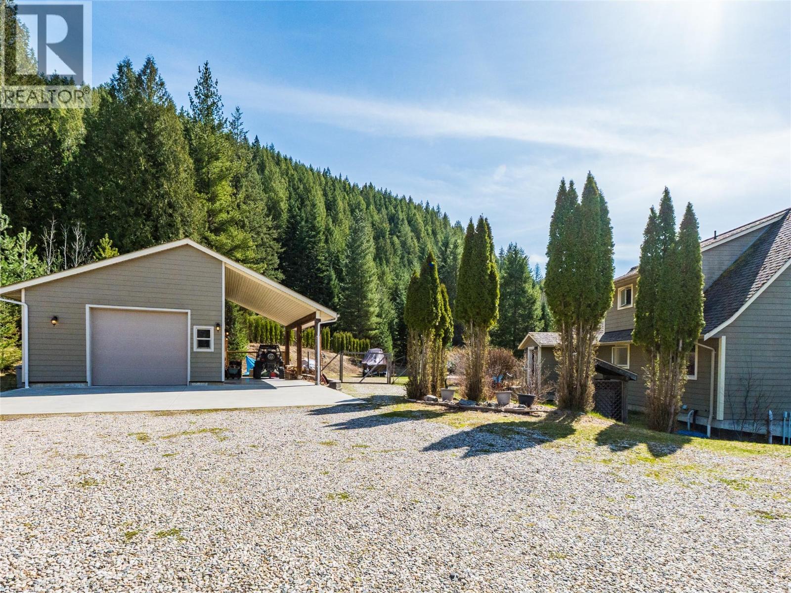 955 Cedar Brae Road, Glade, British Columbia  V1N 4R5 - Photo 4 - 10390894