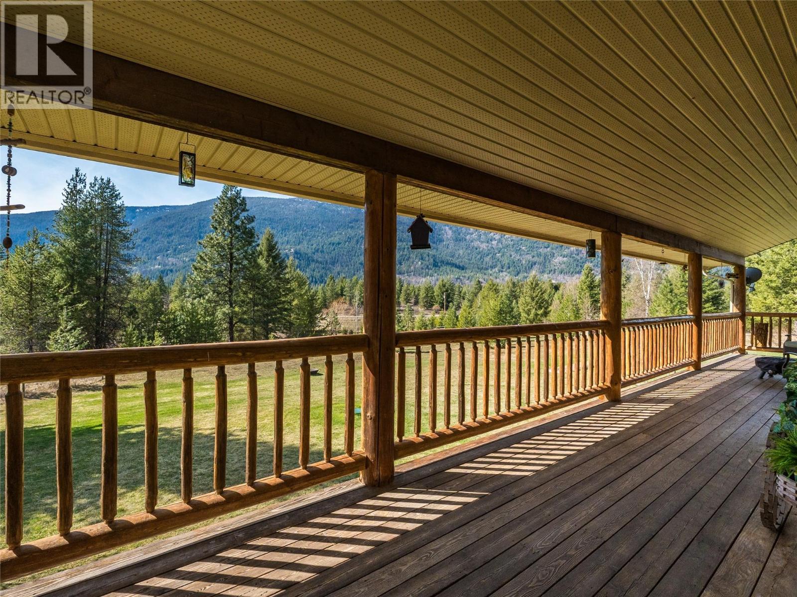 955 Cedar Brae Road, Glade, British Columbia  V1N 4R5 - Photo 9 - 10390894