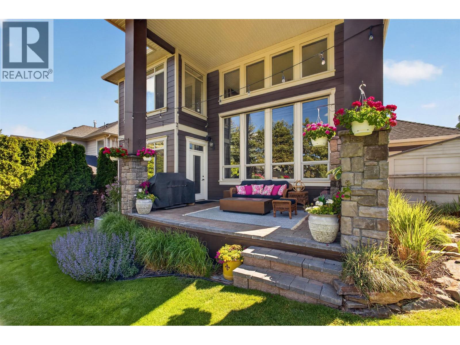 336 Quilchena Drive, Kelowna, British Columbia  V1W 4Y9 - Photo 6 - 10390714