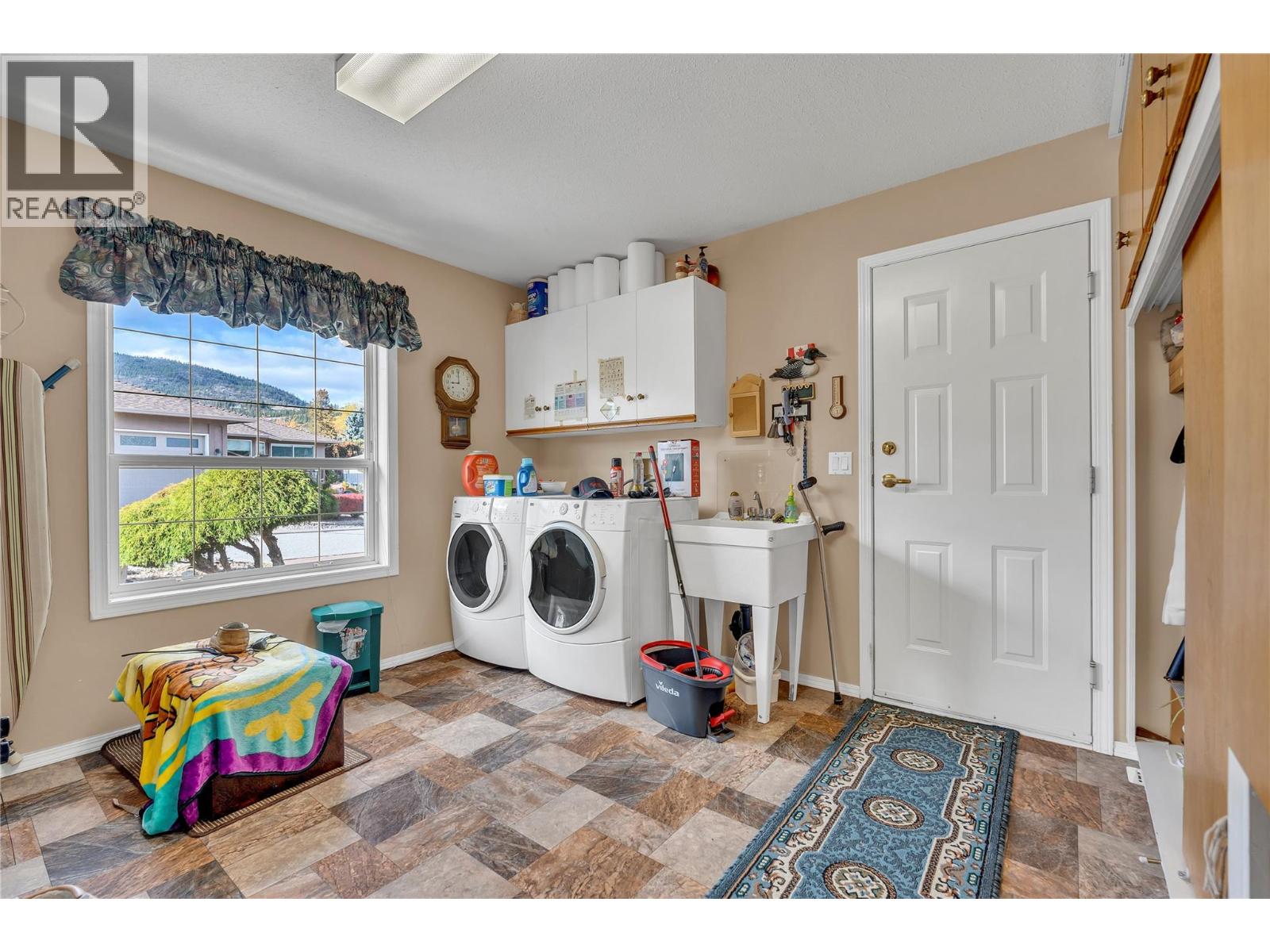 463 Ridge Road, Penticton, British Columbia  V2A 8N7 - Photo 17 - 10388723