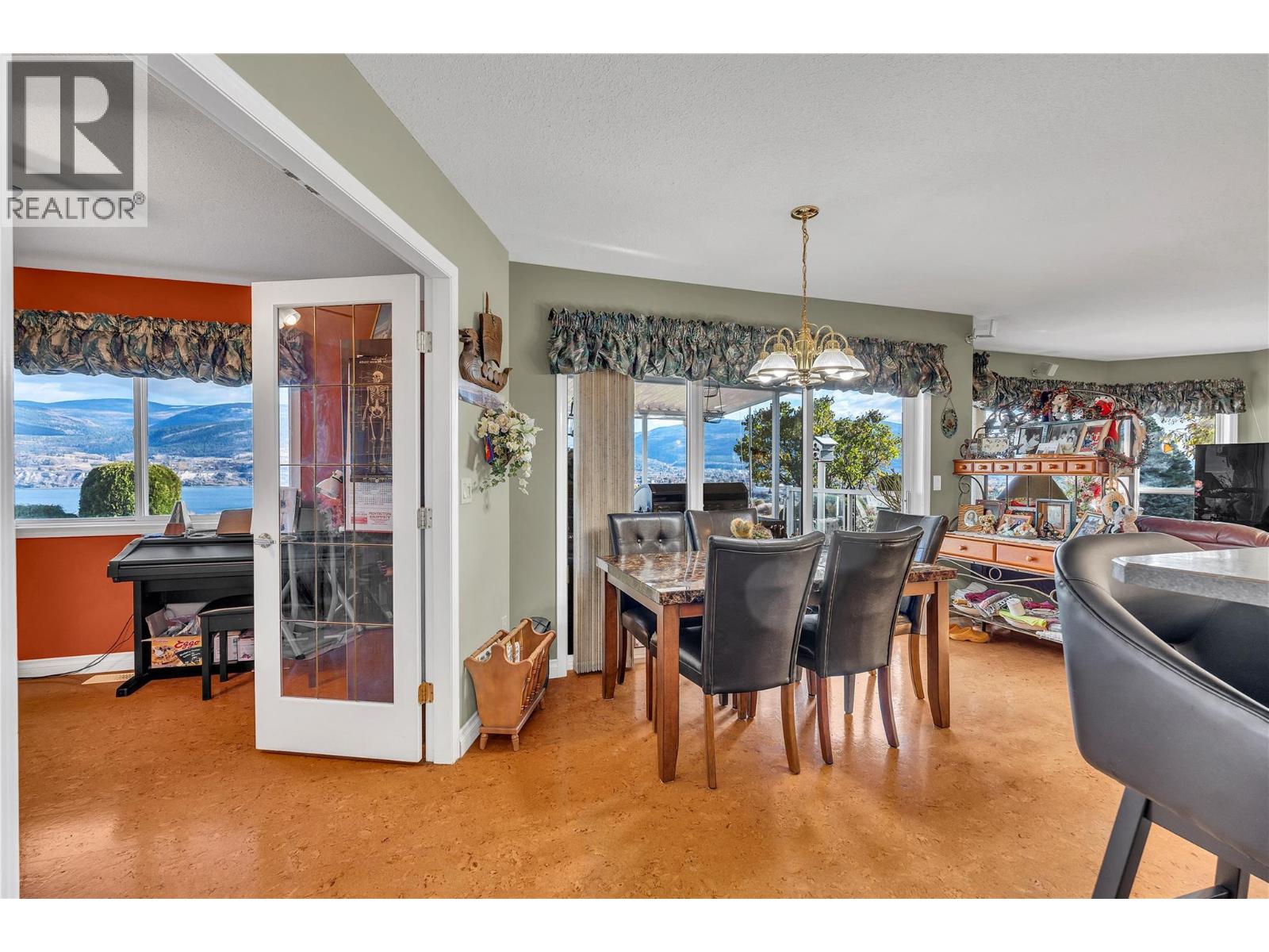 463 Ridge Road, Penticton, British Columbia  V2A 8N7 - Photo 30 - 10388723