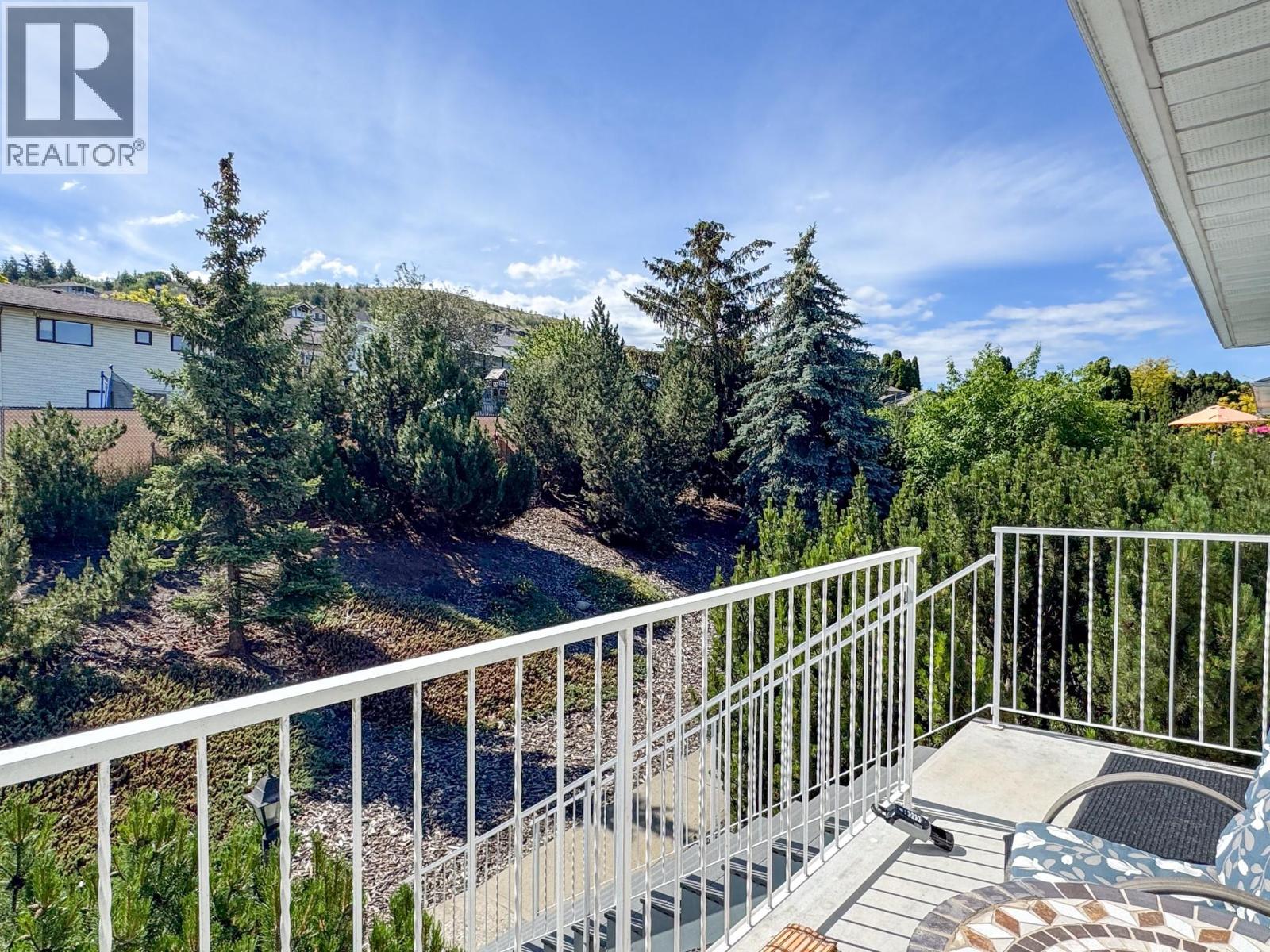 1047 Middleton Way Unit# 213, Vernon, British Columbia  V1B 2N3 - Photo 3 - 10391122