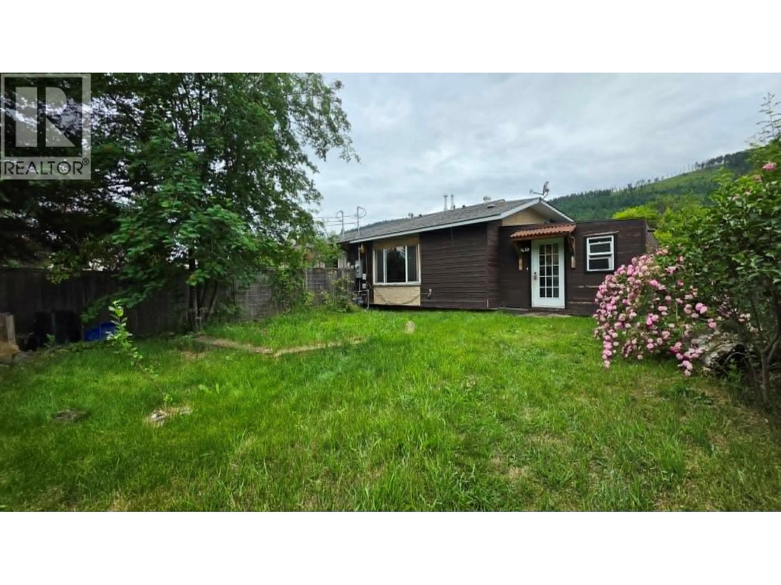 2651 Balsam Lane, lumby, British Columbia