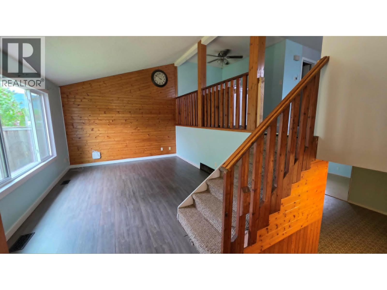2651 Balsam Lane, Lumby, British Columbia  V0E 2G5 - Photo 6 - 10391082