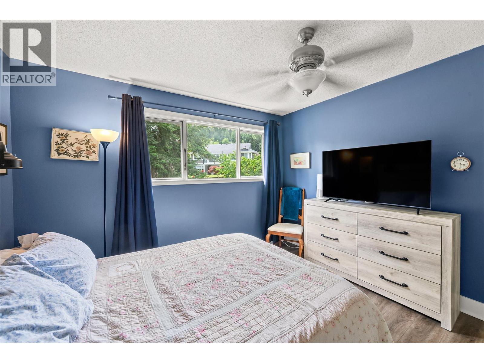 2440 Sunrise Boulevard, Sorrento, British Columbia  V0E 2W2 - Photo 18 - 10390501