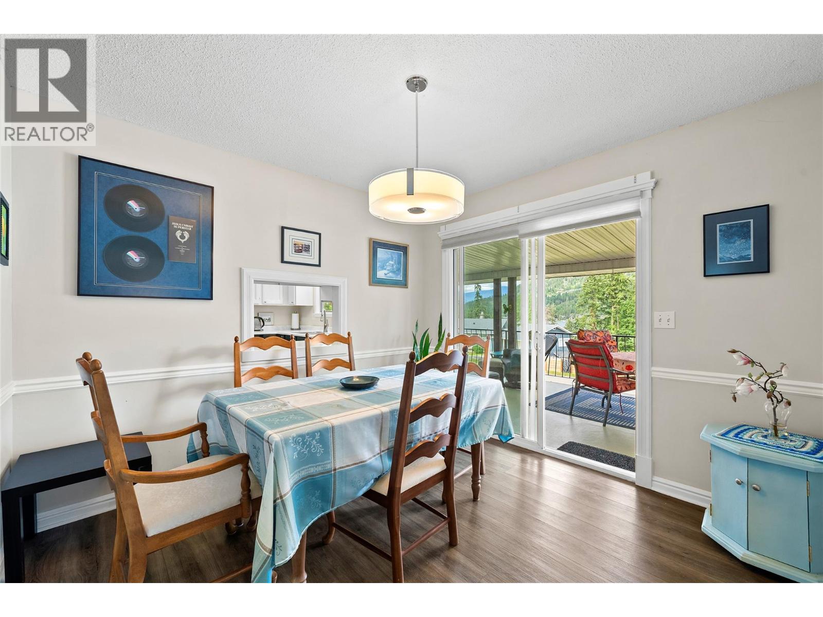 2440 Sunrise Boulevard, Sorrento, British Columbia  V0E 2W2 - Photo 8 - 10390501
