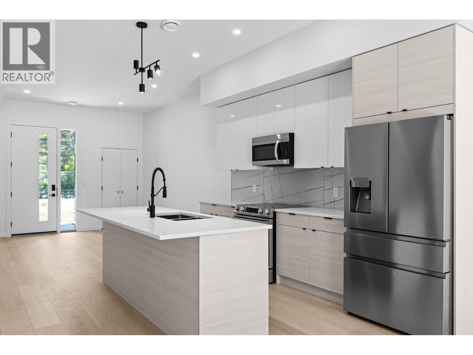 9188 Tronson Road Unit# 2, Vernon, British Columbia  V1H 1E2 - Photo 10 - 10391093