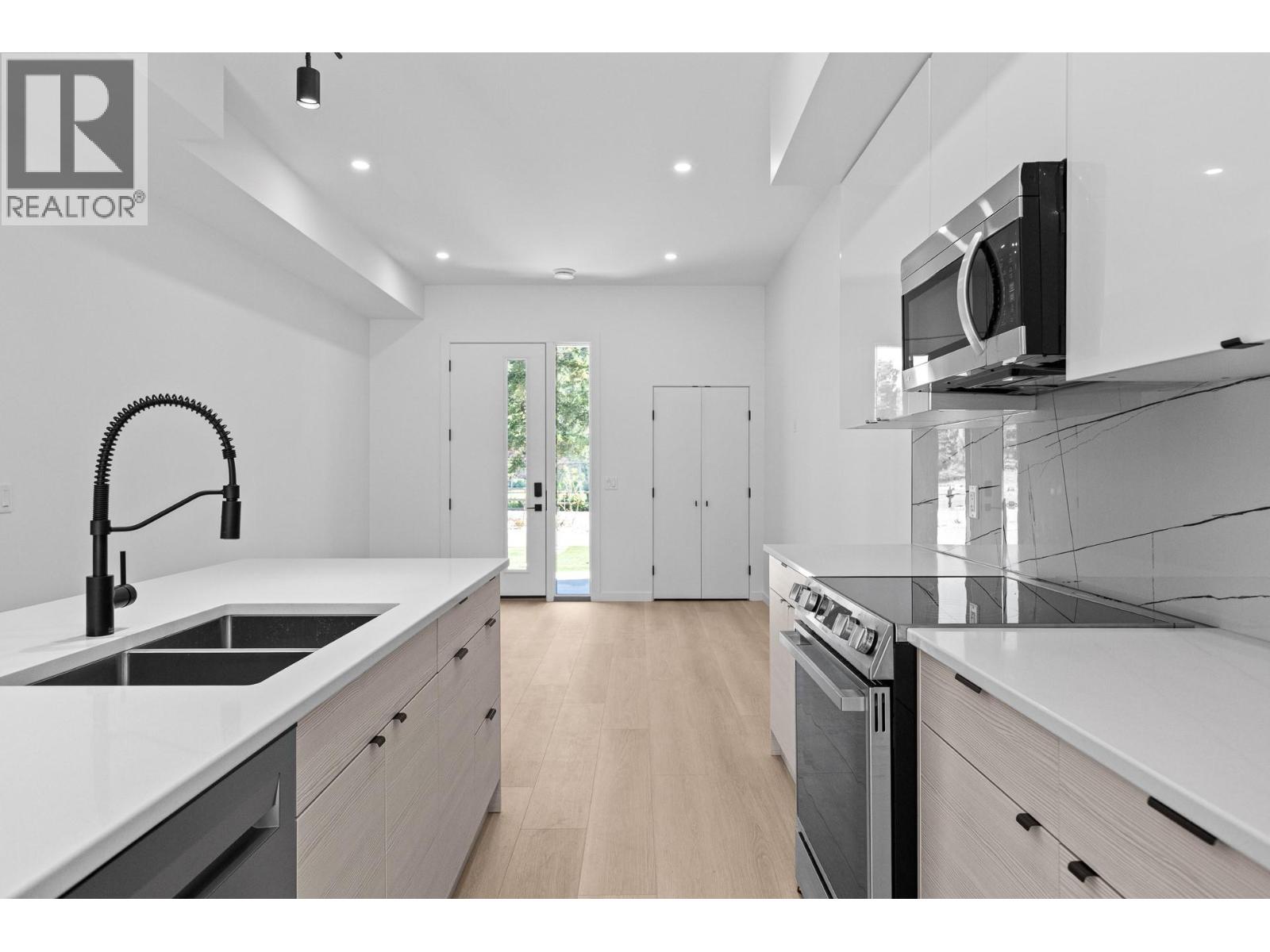 9188 Tronson Road Unit# 2, Vernon, British Columbia  V1H 1E2 - Photo 11 - 10391093