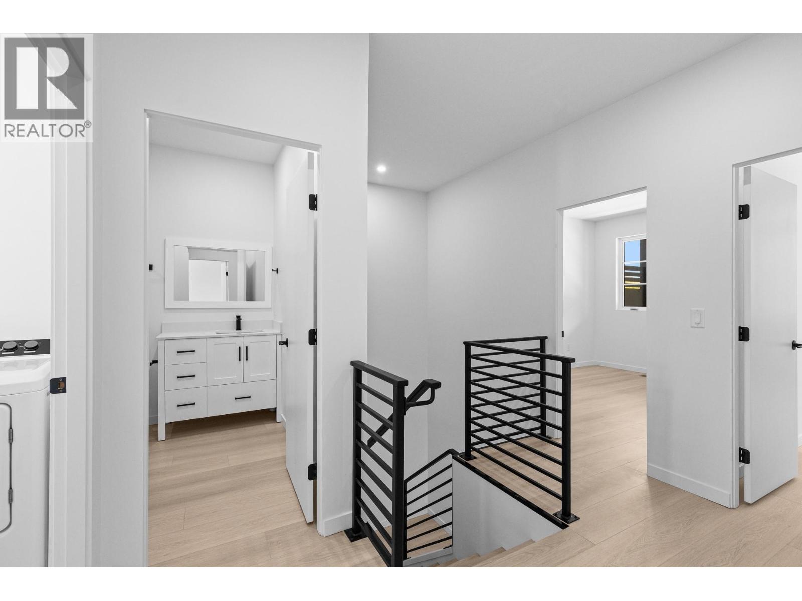 9188 Tronson Road Unit# 2, Vernon, British Columbia  V1H 1E2 - Photo 23 - 10391093