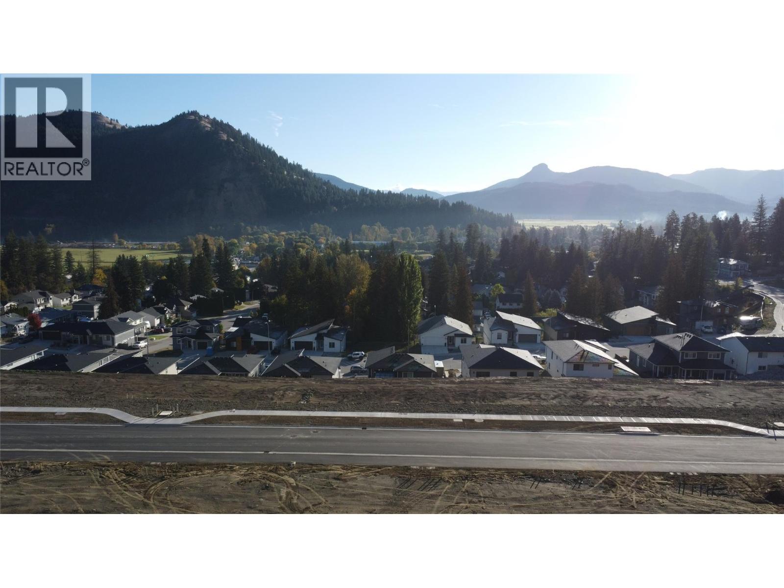 Glencaird Street Lot# 22, Lumby, British Columbia  V0E 2G0 - Photo 9 - 10391055