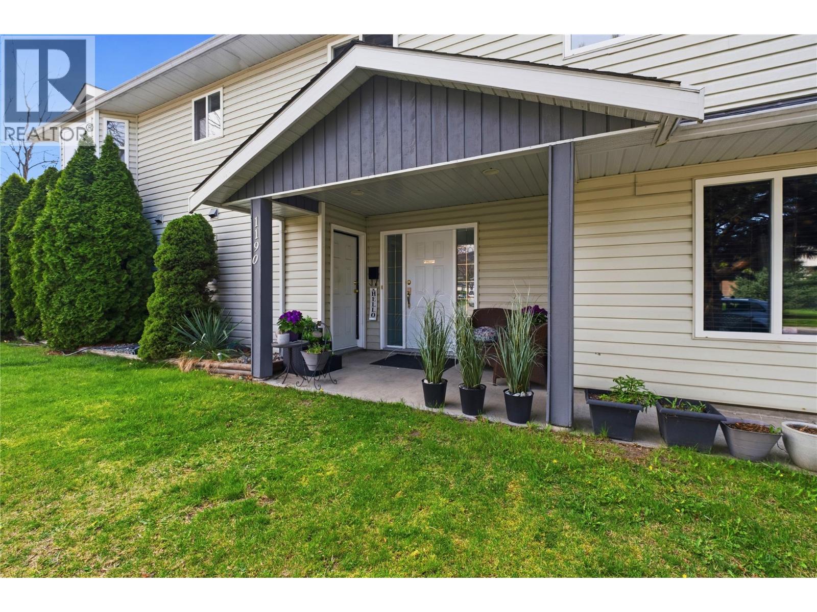 1190 Friesen Road, Kelowna, British Columbia  V1X 7N2 - Photo 3 - 10391232