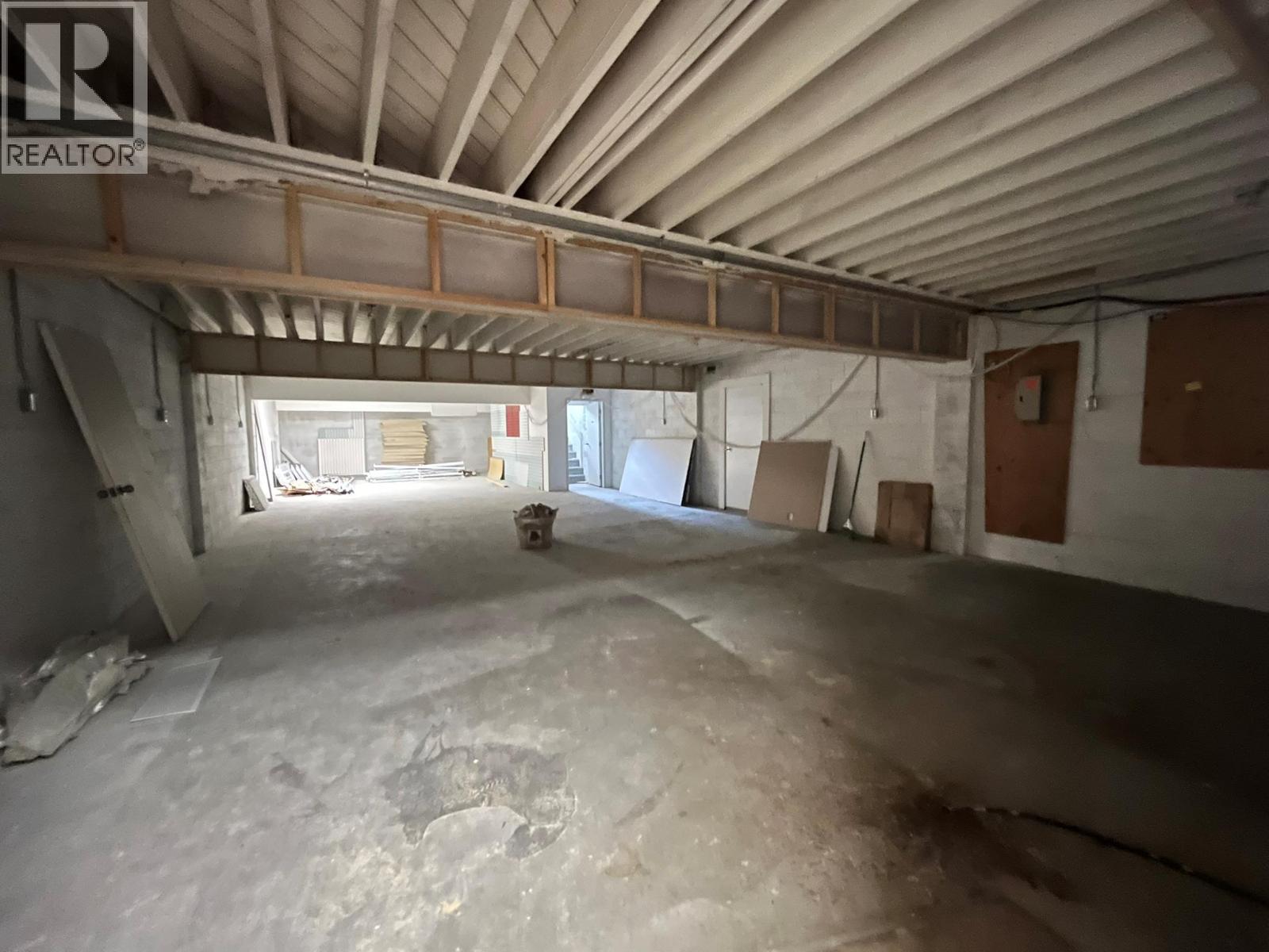 1127 4th Street, Castlegar, British Columbia  V1N 2A8 - Photo 52 - 10390936