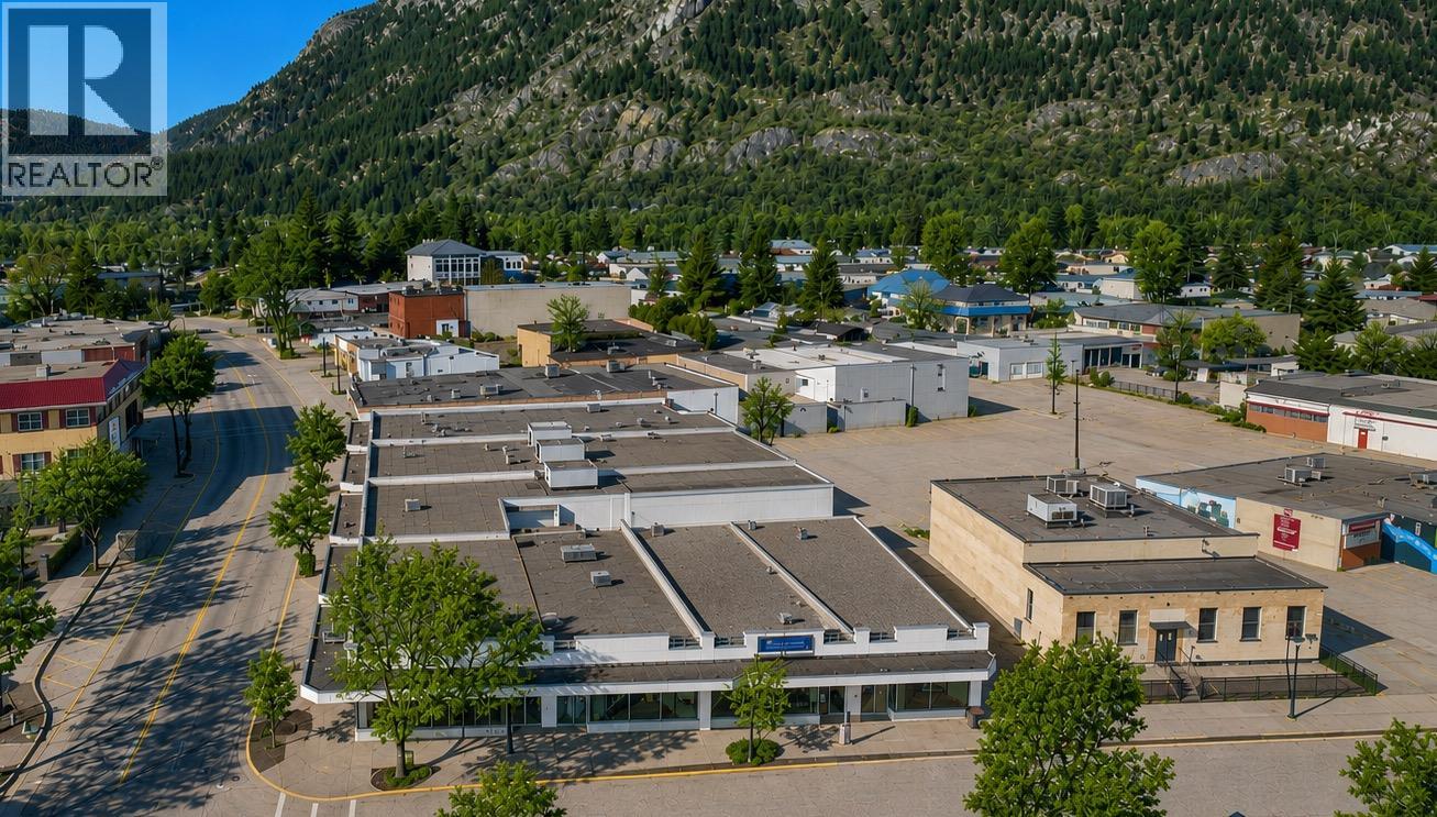 1127 4th Street, Castlegar, British Columbia  V1N 2A8 - Photo 68 - 10390936