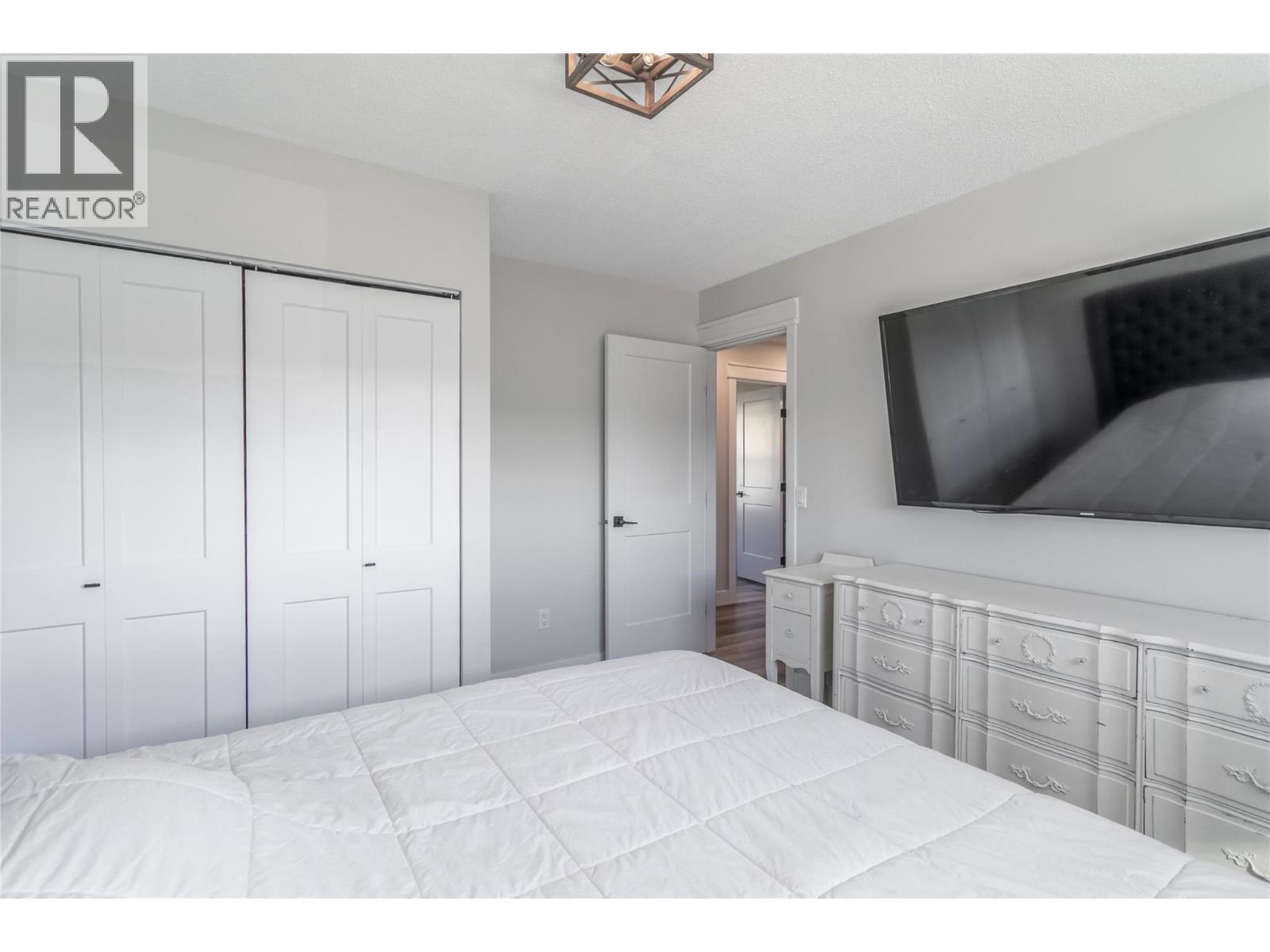 1559 Duncan Court, Kelowna, British Columbia  V1P 1L2 - Photo 10 - 10390486