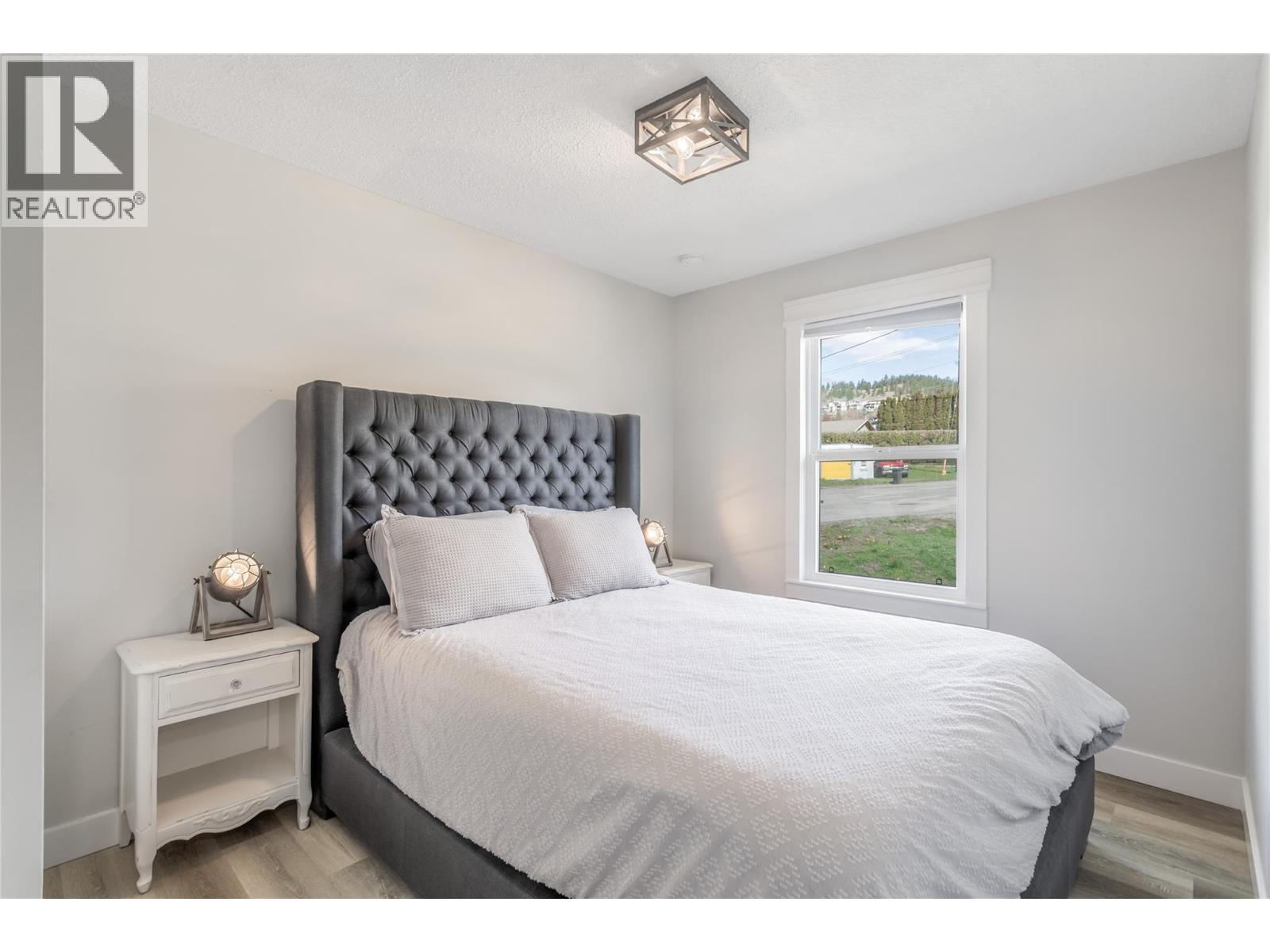 1559 Duncan Court, Kelowna, British Columbia  V1P 1L2 - Photo 11 - 10390486