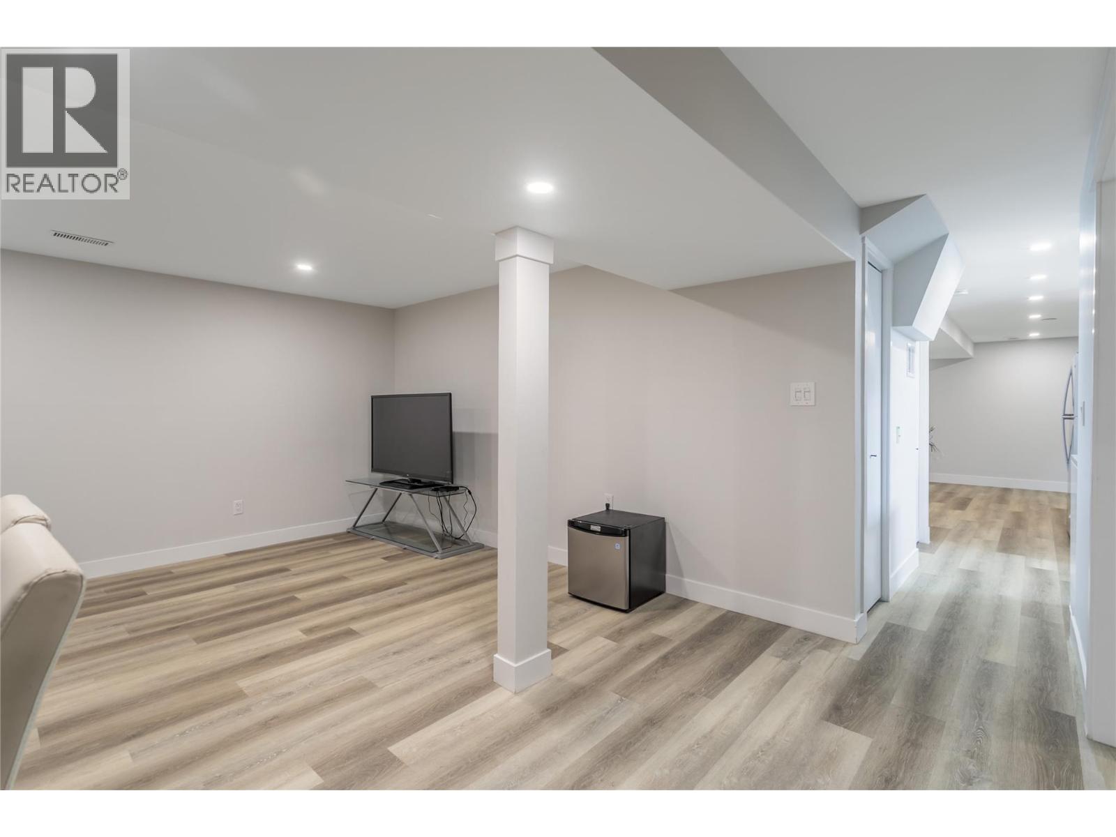 1559 Duncan Court, Kelowna, British Columbia  V1P 1L2 - Photo 30 - 10390486