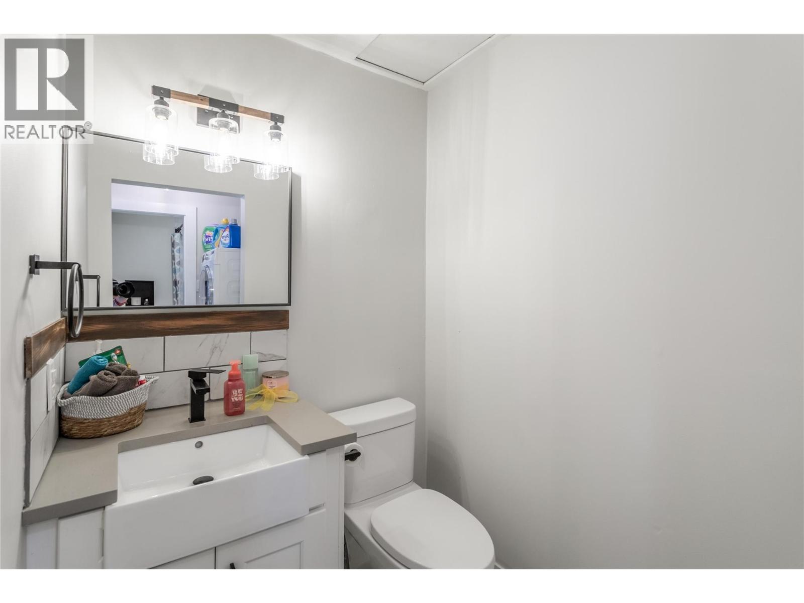 1559 Duncan Court, Kelowna, British Columbia  V1P 1L2 - Photo 38 - 10390486