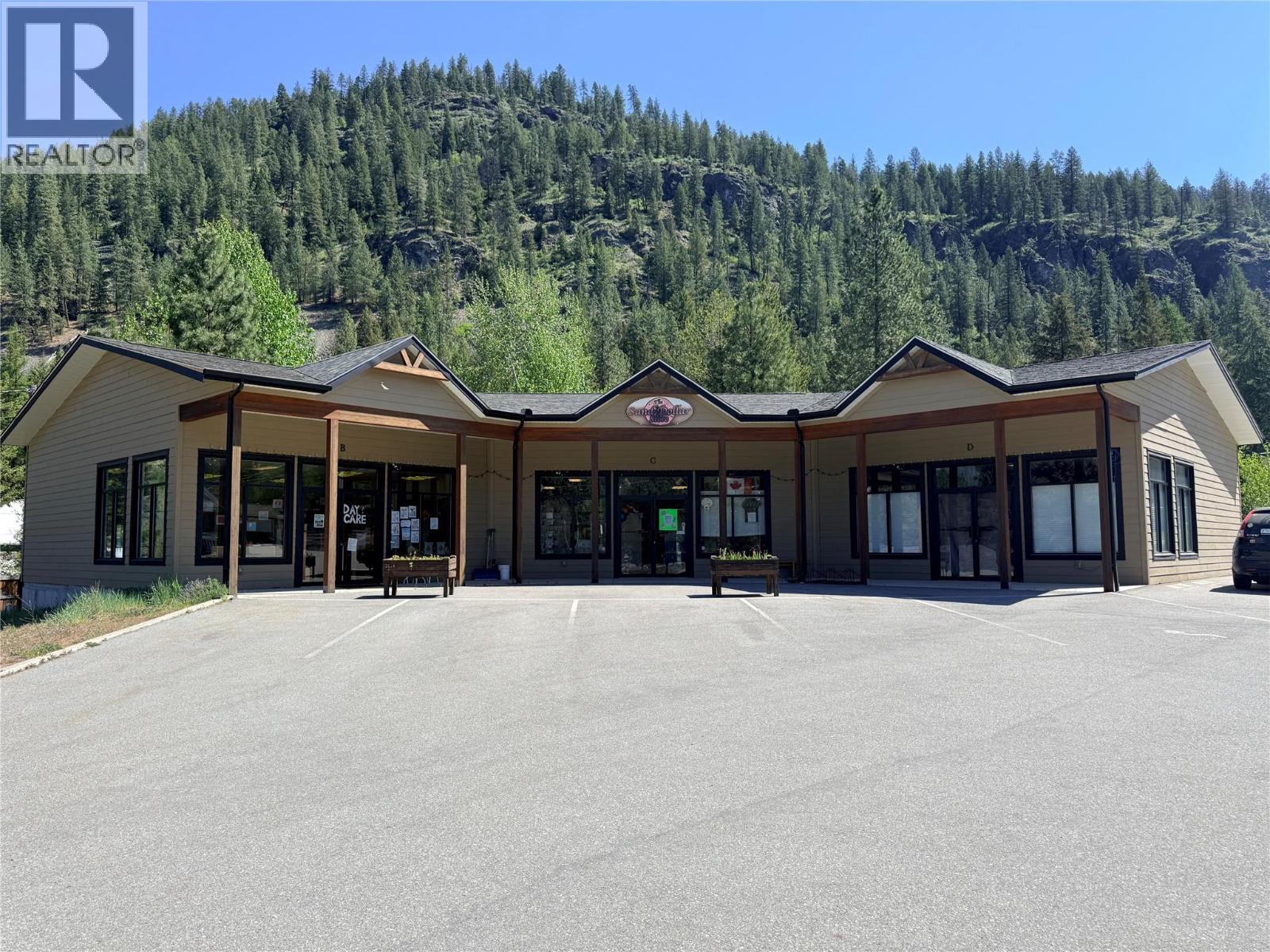 1680 Santa Rosa Road Unit# D, christina lake, British Columbia