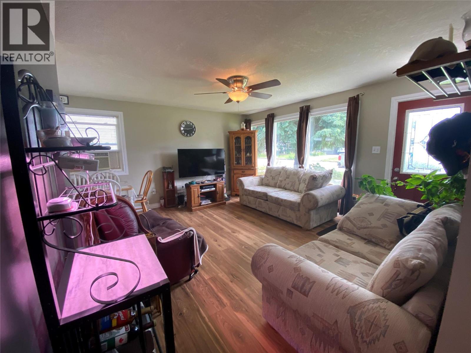 1153 Marianna Crescent, Trail, British Columbia  V1R 5C1 - Photo 15 - 10387564