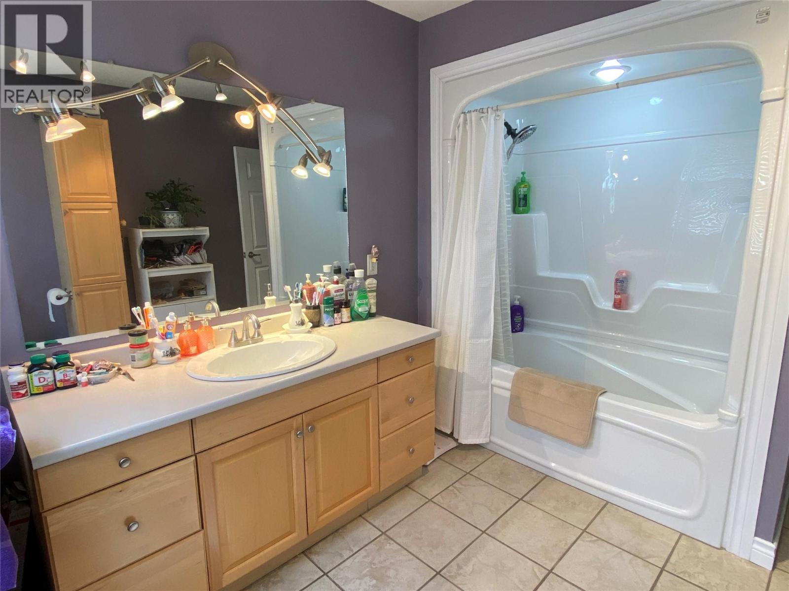 1153 Marianna Crescent, Trail, British Columbia  V1R 5C1 - Photo 9 - 10387564