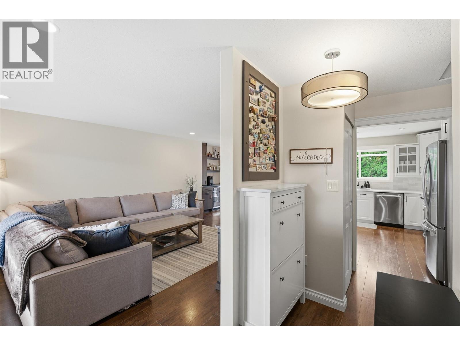 1867 Juniper Drive, Merritt, British Columbia  V1K 1J4 - Photo 6 - 10391205