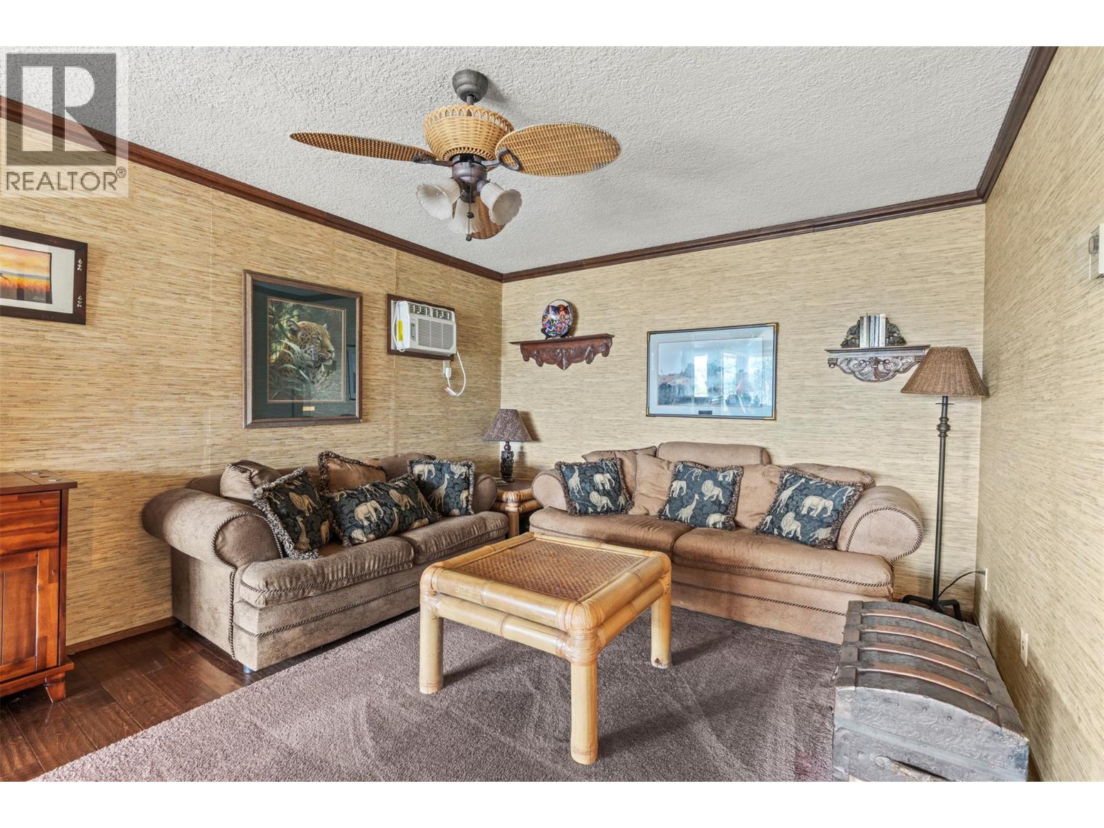 9015 Russet Drive, Coldstream, British Columbia  V1B 2B7 - Photo 16 - 10390919
