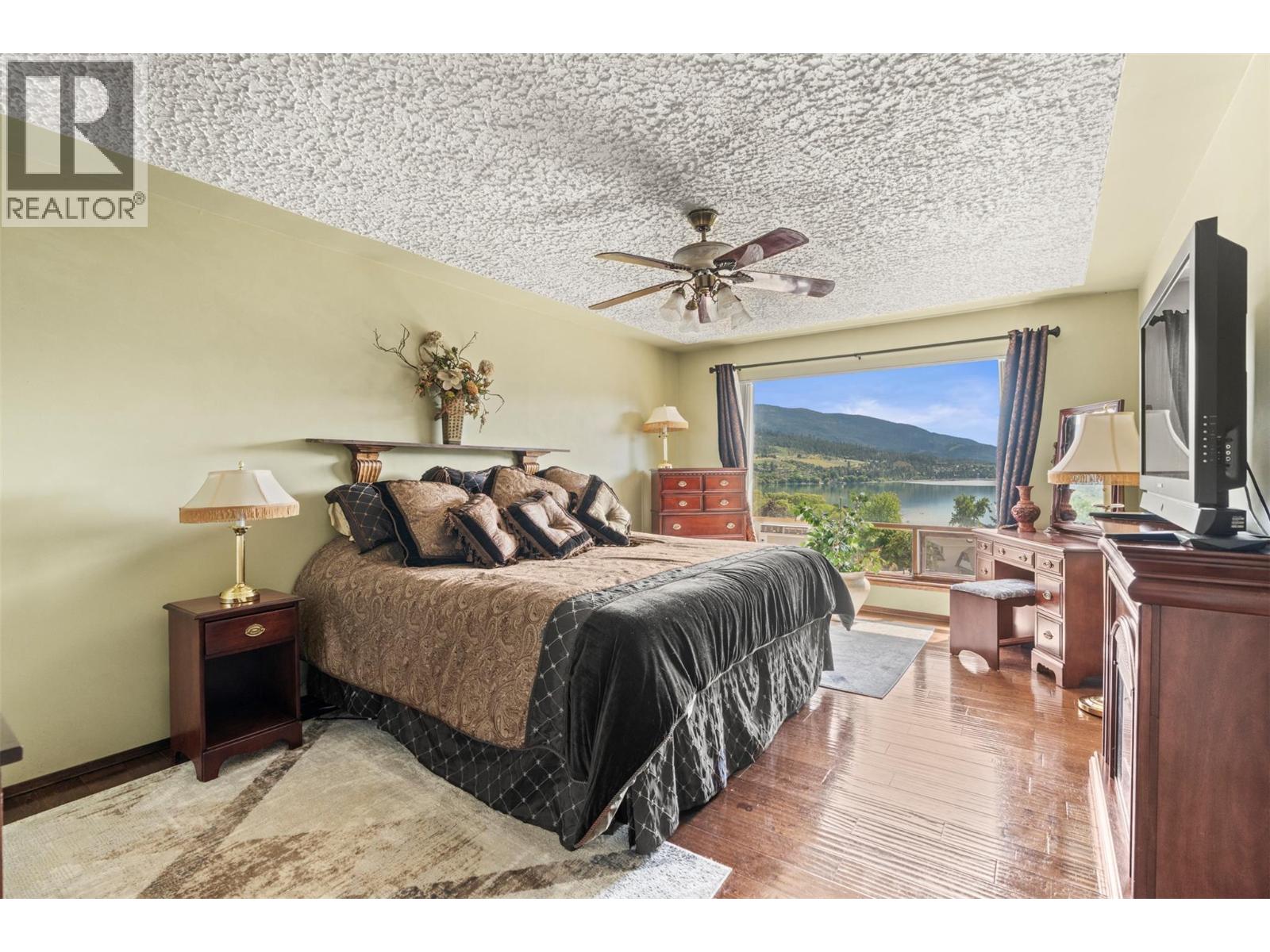 9015 Russet Drive, Coldstream, British Columbia  V1B 2B7 - Photo 24 - 10390919