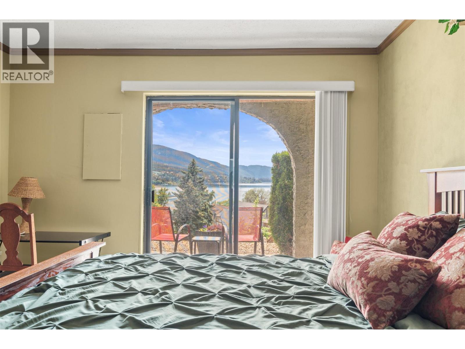 9015 Russet Drive, Coldstream, British Columbia  V1B 2B7 - Photo 32 - 10390919