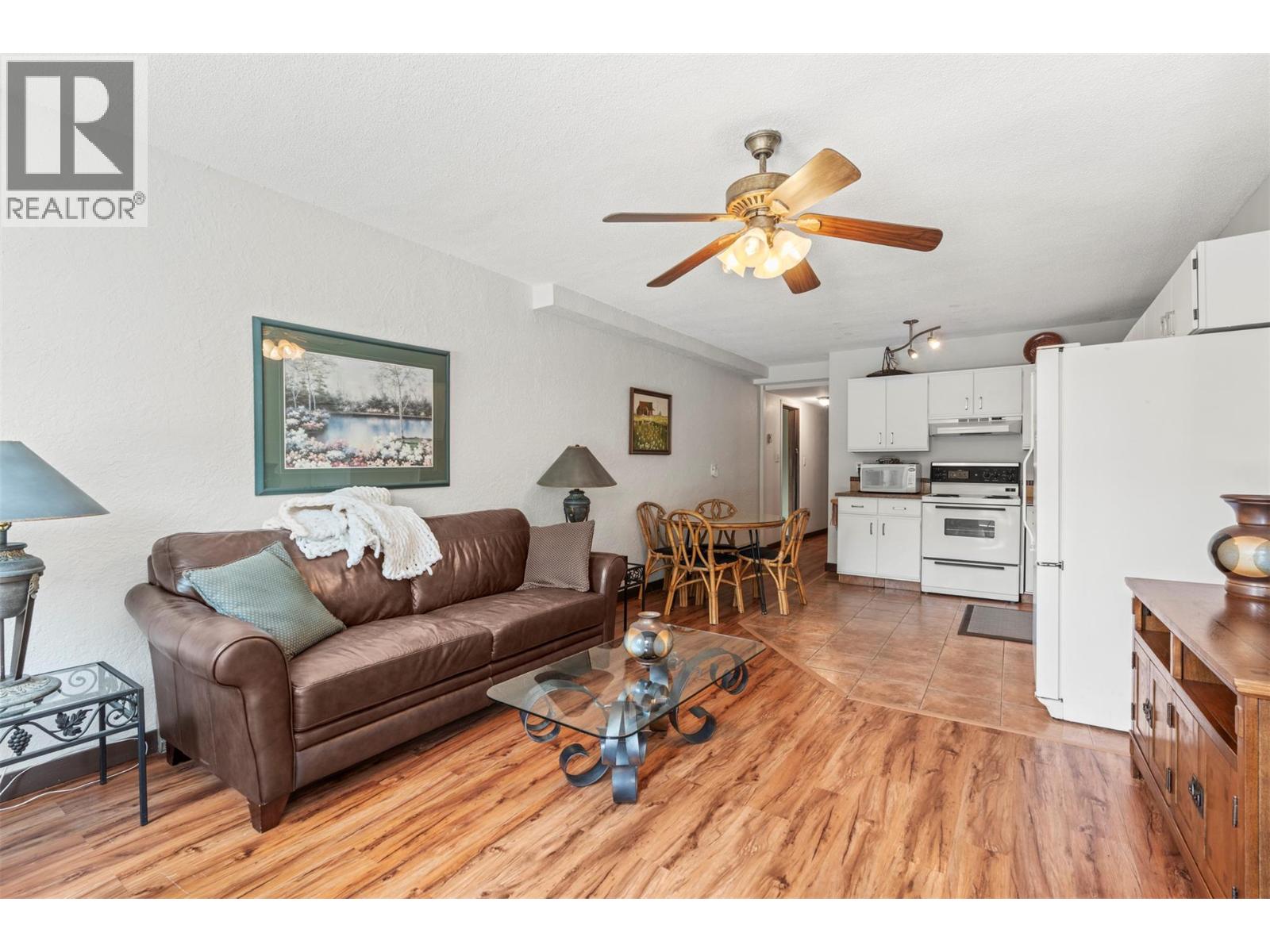 9015 Russet Drive, Coldstream, British Columbia  V1B 2B7 - Photo 35 - 10390919