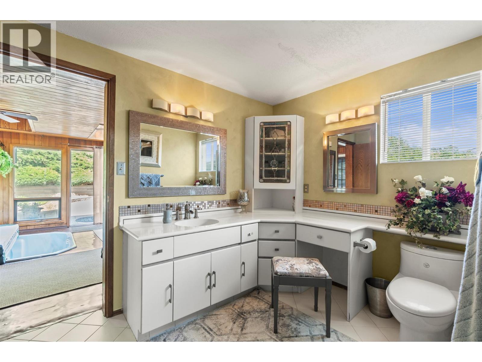 9015 Russet Drive, Coldstream, British Columbia  V1B 2B7 - Photo 45 - 10390919