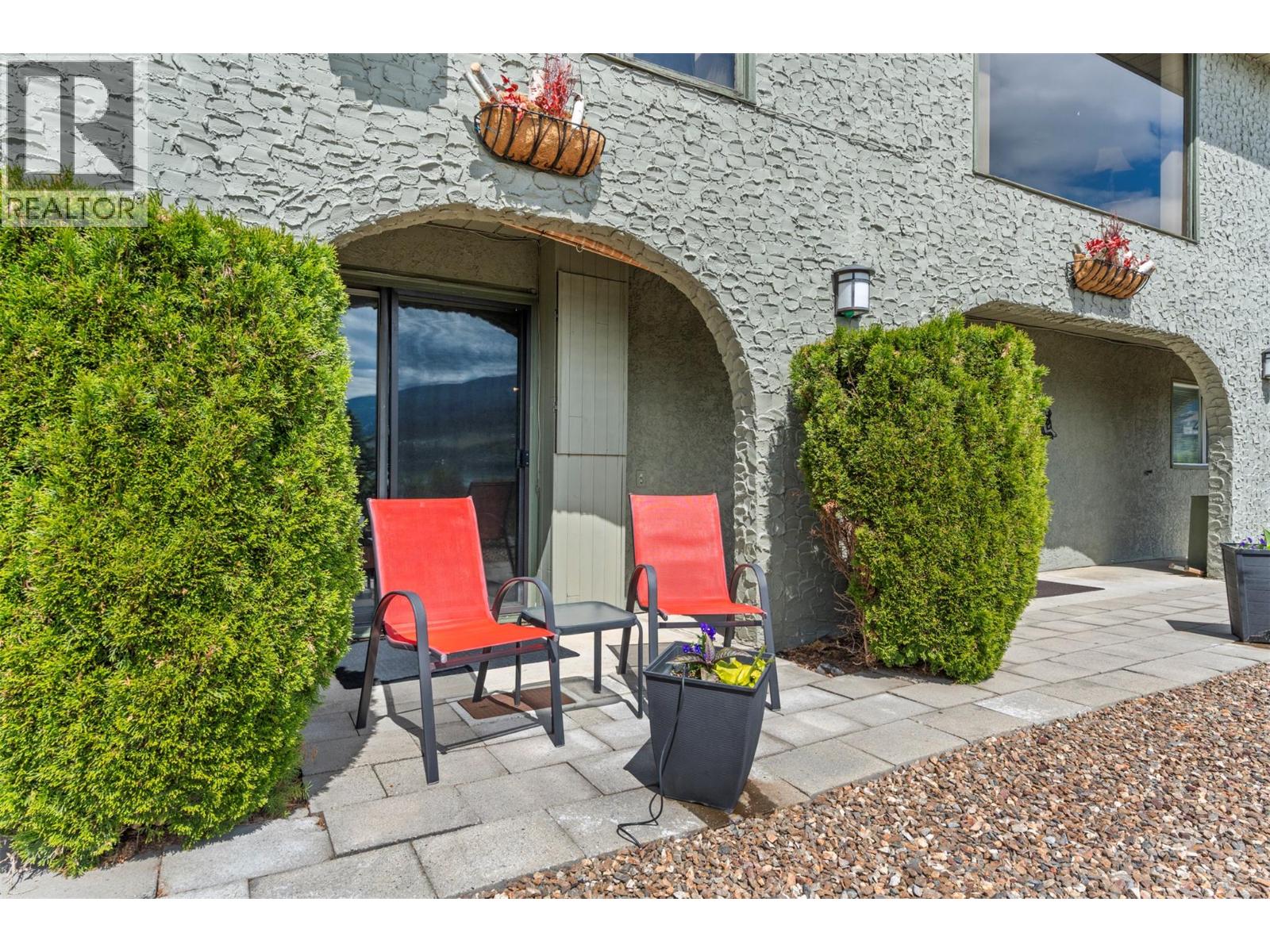 9015 Russet Drive, Coldstream, British Columbia  V1B 2B7 - Photo 71 - 10390919